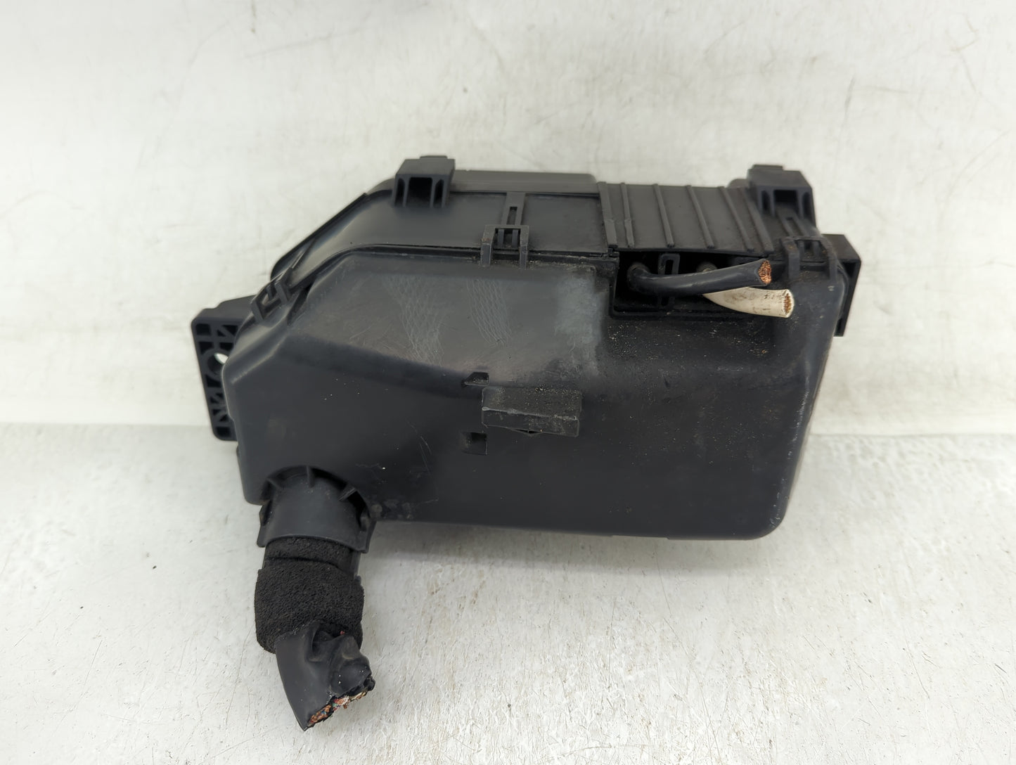 2008-2012 Honda Accord Fusebox Fuse Box Panel Relay Module P/N:0183G0317 Fits Fits 2008 2009 2010 2011 2012 OEM Used Auto Pa