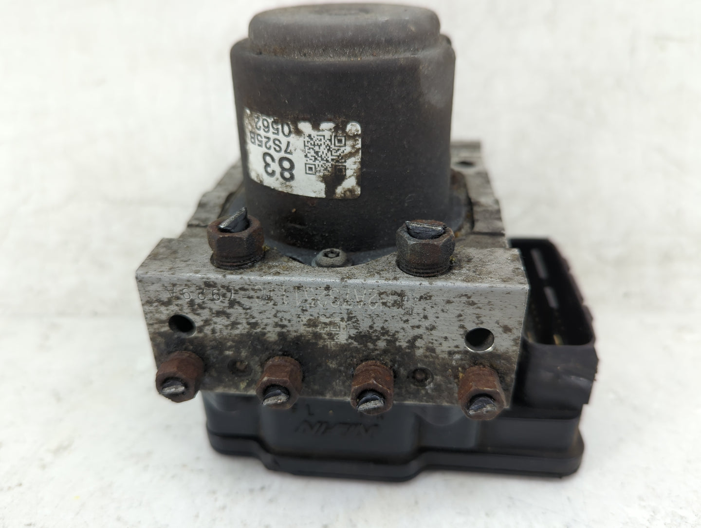 2008-2010 Honda Accord ABS Pump Control Module Replacement P/N:83 7S25B 0562 Fits Fits 2008 2009 2010 OEM Used Auto Parts - 