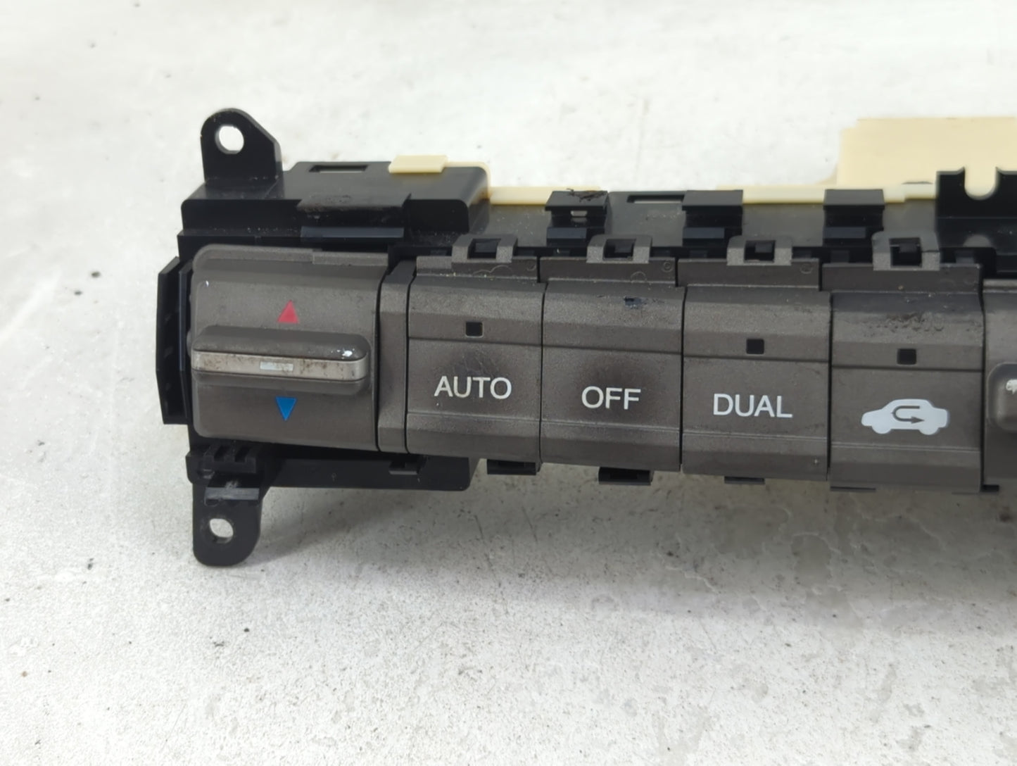 2008-2012 Honda Accord Climate Control Module Temperature AC/Heater Replacement P/N:79600TA0L010M1 Fits OEM Used Auto Parts 