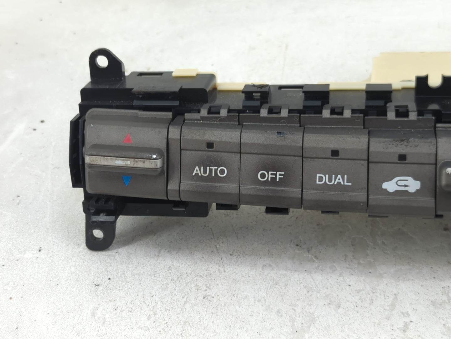 2008-2012 Honda Accord Climate Control Module Temperature AC/Heater Replacement P/N:79600TA0L010M1 Fits OEM Used Auto Parts 