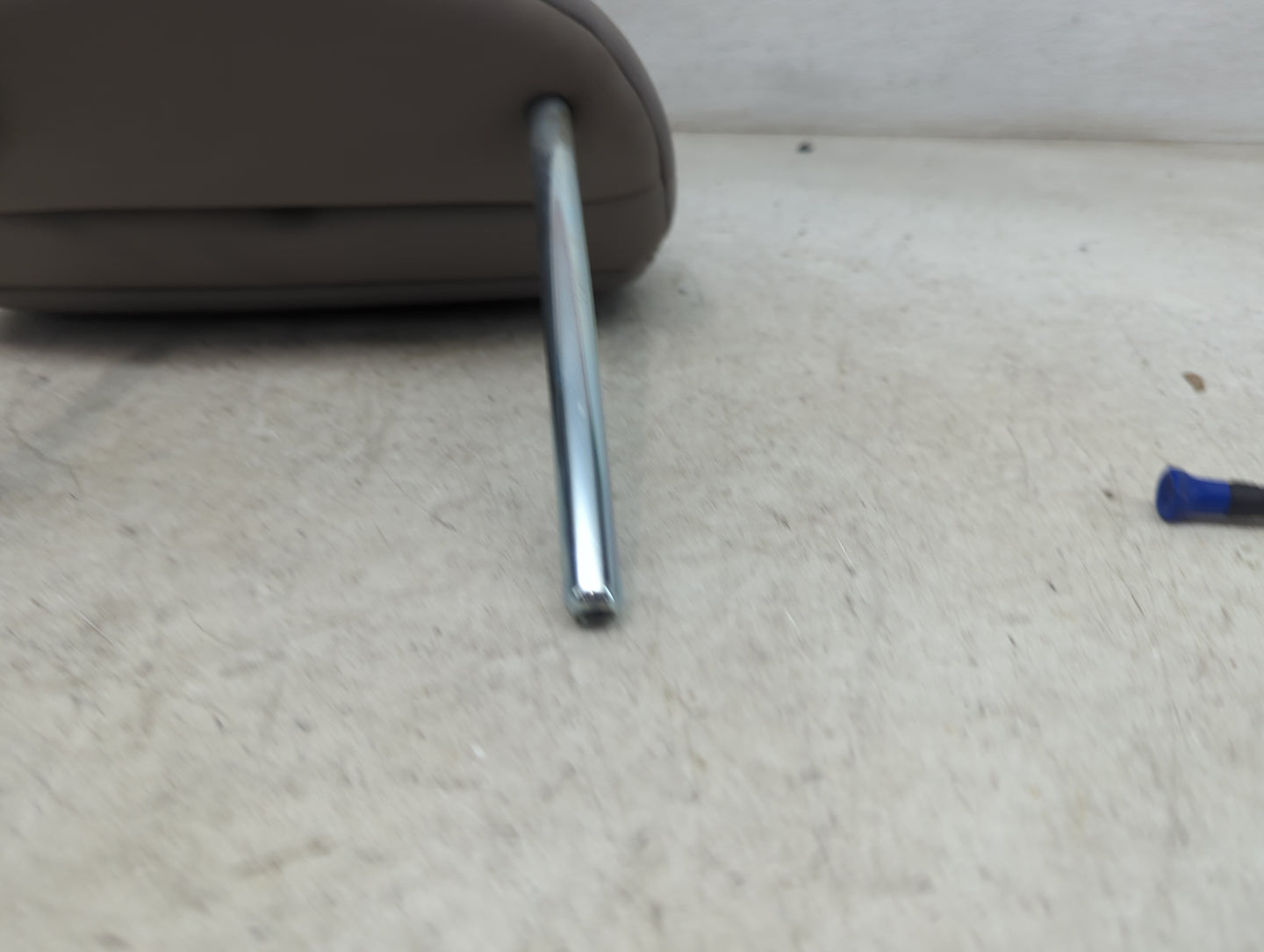 2008 Honda Accord Headrest Head Rest Front Passenger Seat Gray - Oemusedautoparts1.com