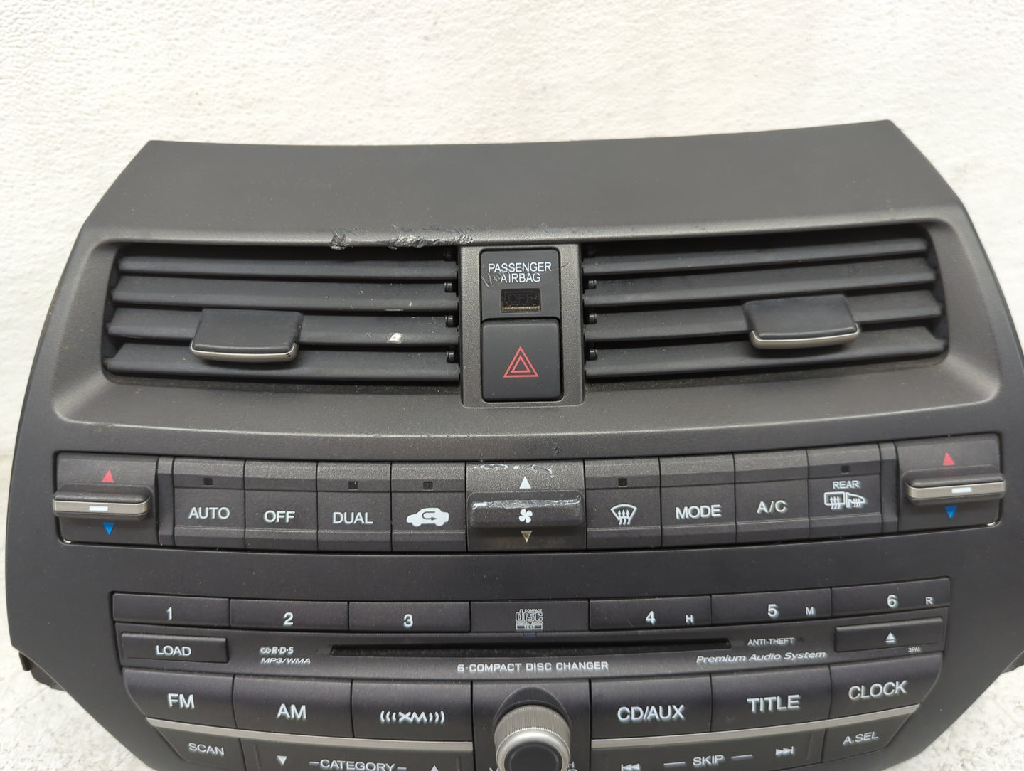 2008-2009 Honda Accord Radio AM FM Cd Player Receiver Replacement P/N:DEX-3117XZHS1 30006494, GITM006494JC Fits Fits 2008 20