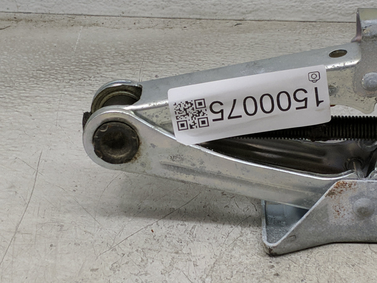 2008 Honda Accord Spare Scissor Car Jack - Oemusedautoparts1.com