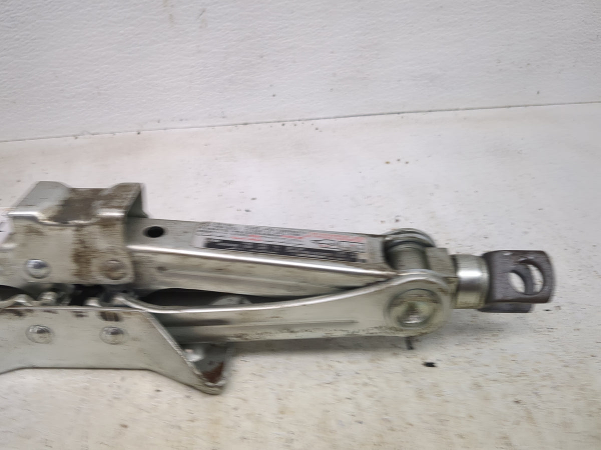 2008 Honda Accord Spare Scissor Car Jack 1512310 - Oemusedautoparts1.com