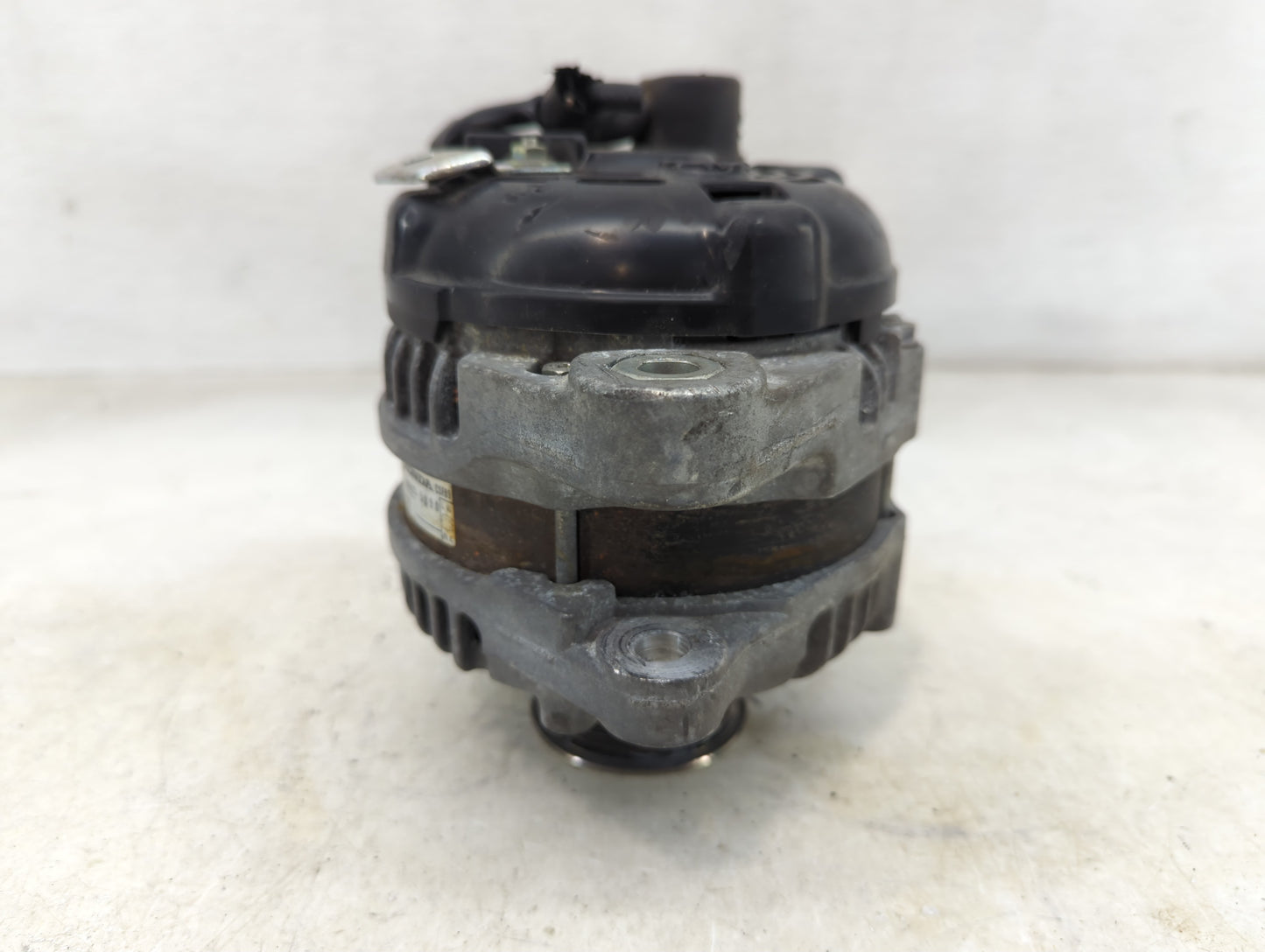 2008-2012 Honda Accord Alternator Replacement Generator Charging Assembly Engine OEM P/N:TN104210-5890 Fits OEM Used Auto Pa