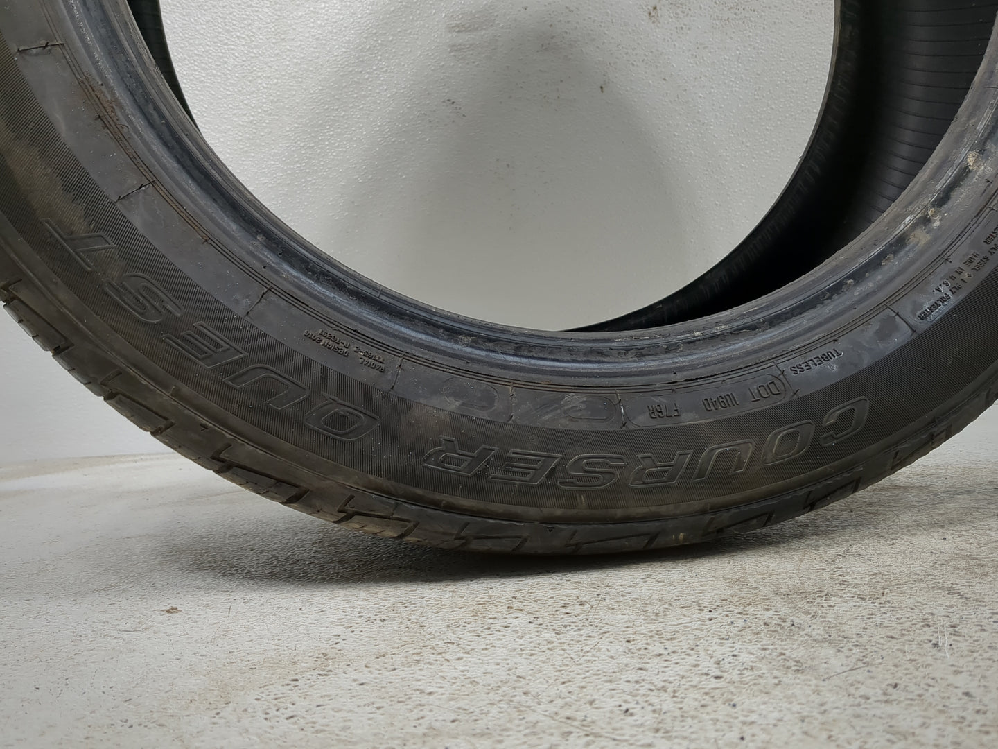 Used Tire 225/50R17 MASTERCRAFT COURSER QUEST 98V - Tread Depth 7/32 - Oemusedautoparts1.com