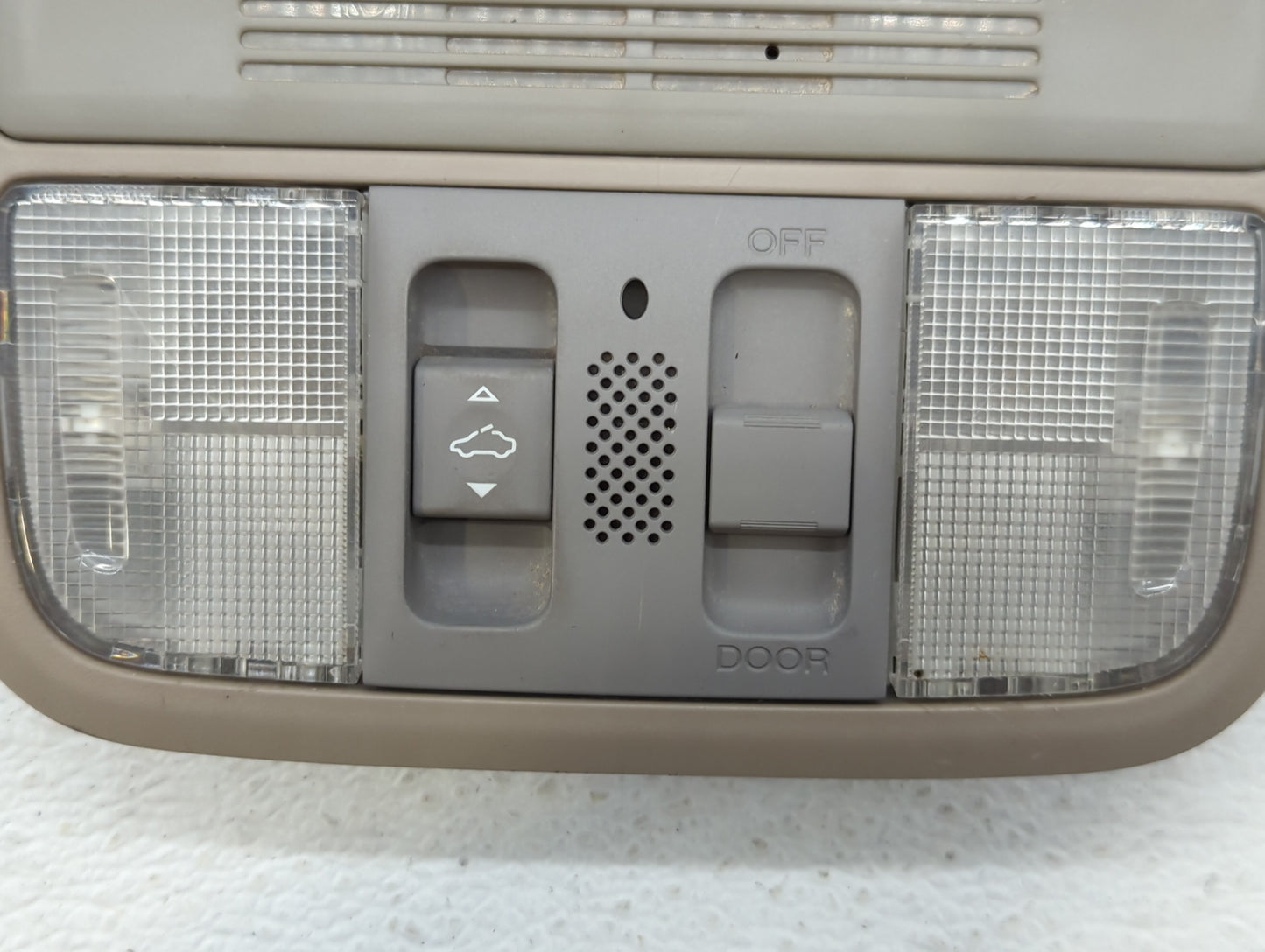 2008 Honda Accord Overhead Roof Console - Oemusedautoparts1.com