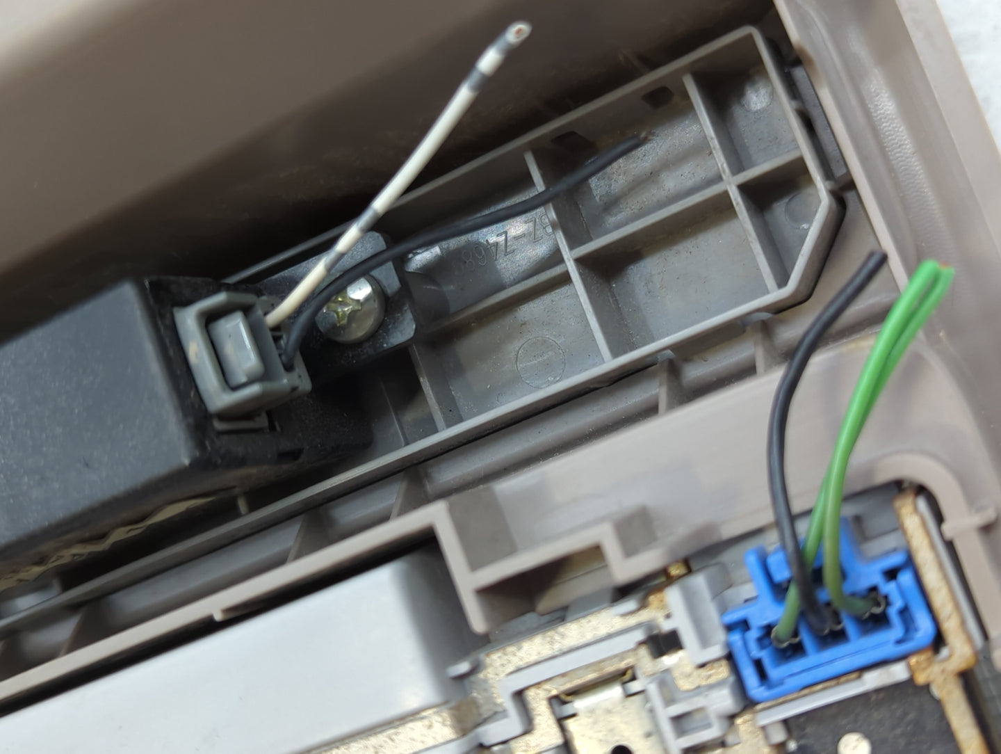 2008 Honda Accord Overhead Roof Console - Oemusedautoparts1.com