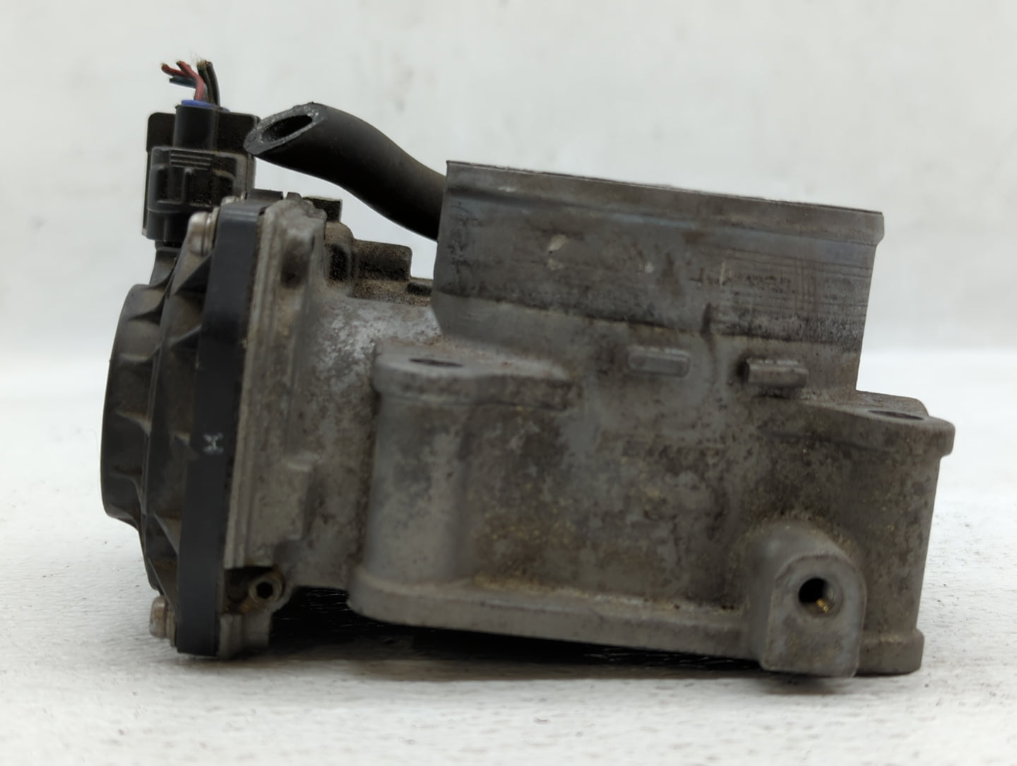 2008-2012 Honda Accord Throttle Body P/N:U21758034837 Fits Fits 2008 2009 2010 2011 2012 OEM Used Auto Parts - Oemusedautopa