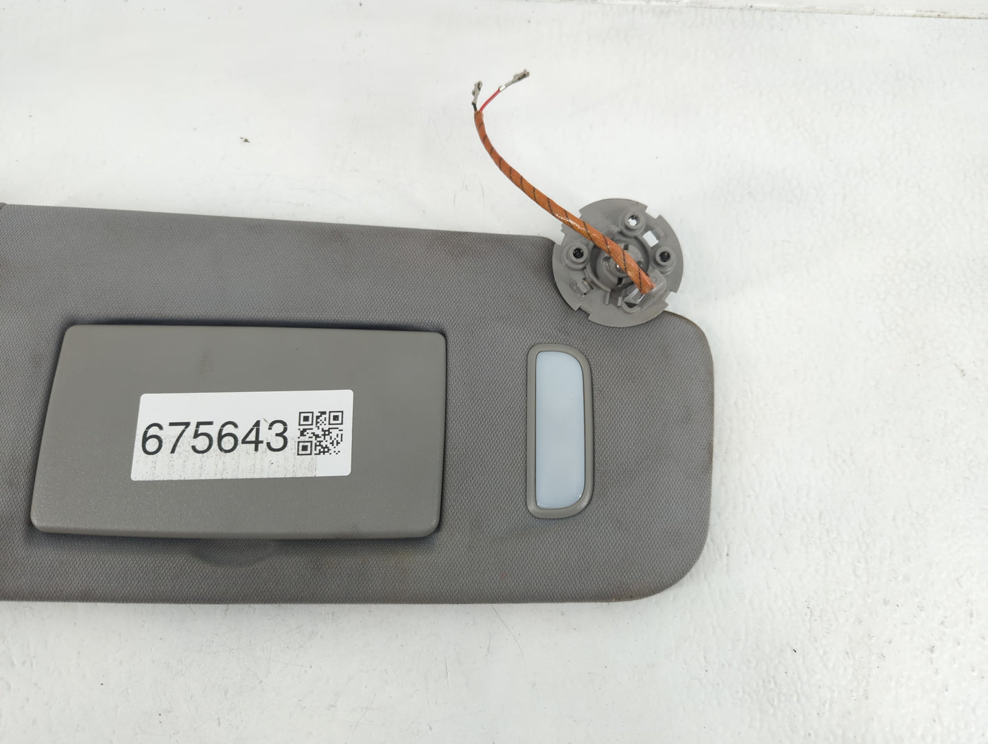 2008-2009 Honda Accord Sun Visor Shade Replacement Driver Left Mirror Fits Fits 2008 2009 OEM Used Auto Parts - Oemusedautop