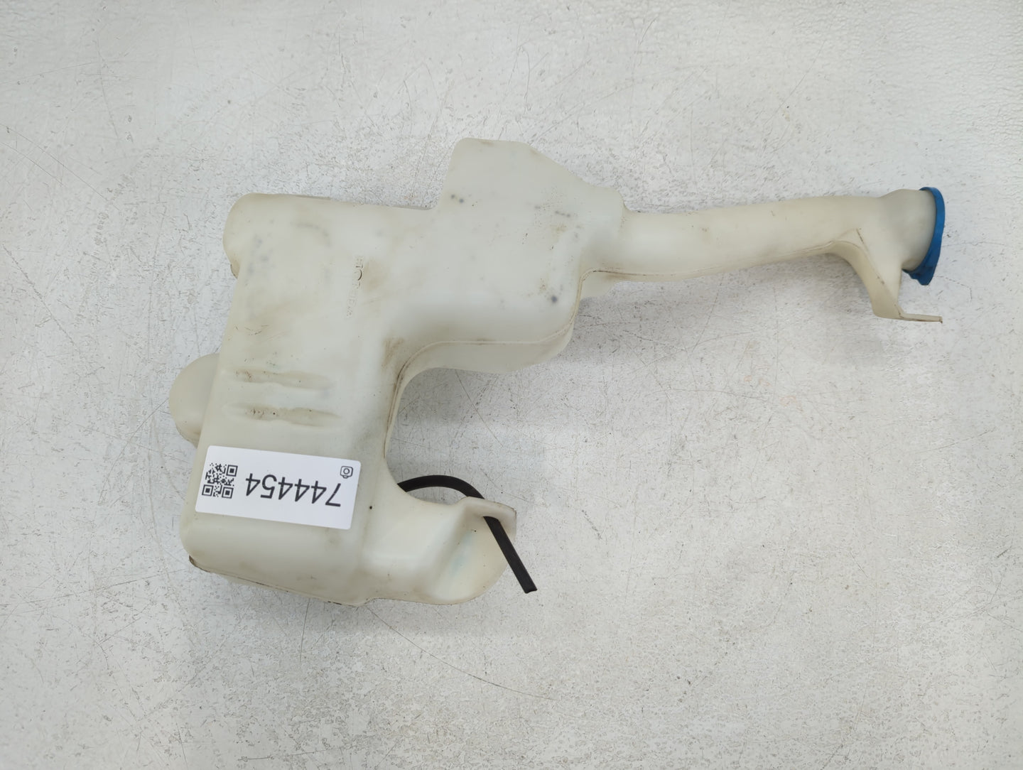 2008-2012 Honda Accord Windshield Washer Fluid Reservoir Bottle Oem - Oemusedautoparts1.com