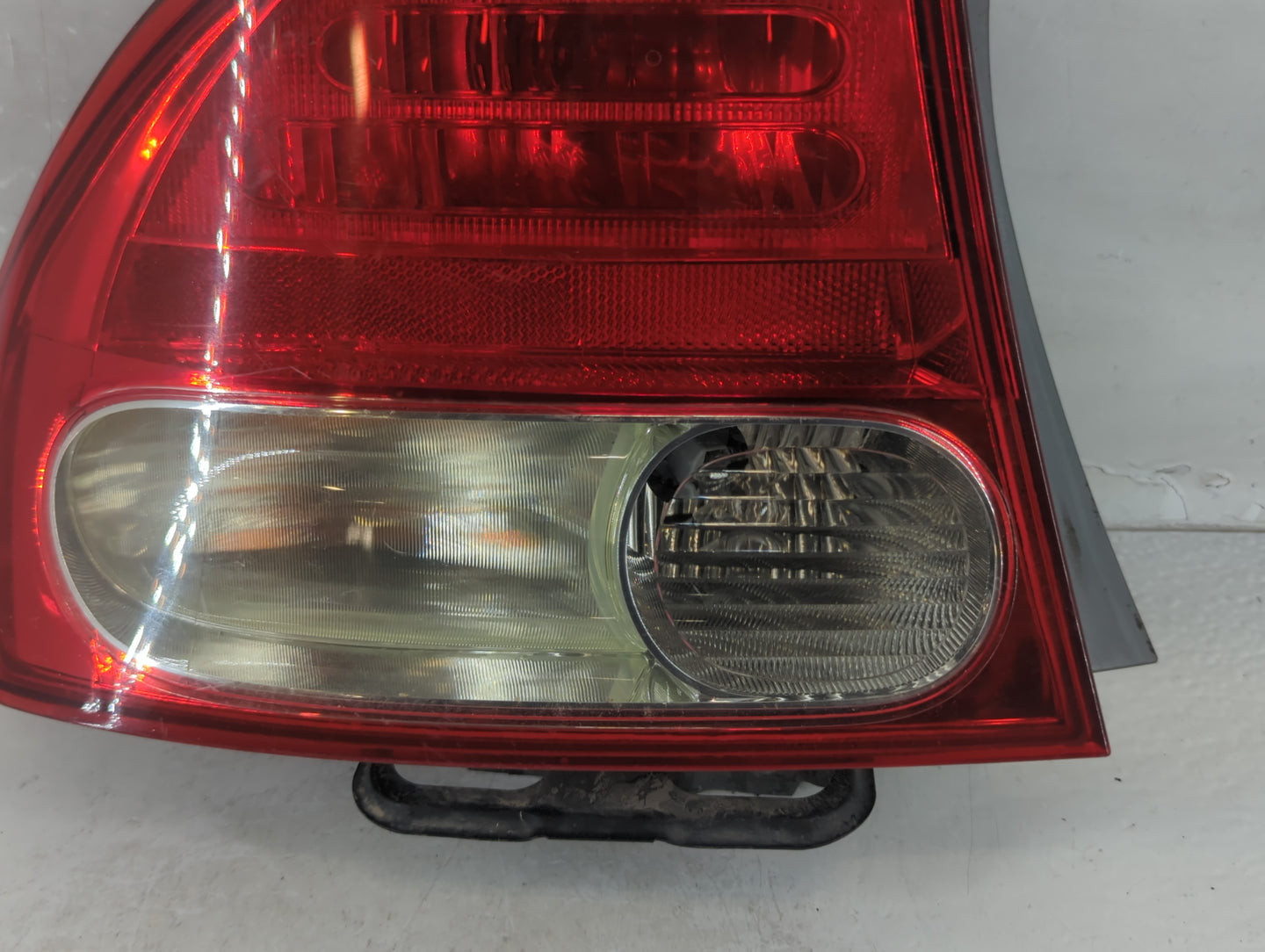 2006-2011 Honda Civic Tail Light Assembly Passenger Right OEM Fits Fits 2006 2007 2008 2009 2010 2011 OEM Used Auto Parts - 