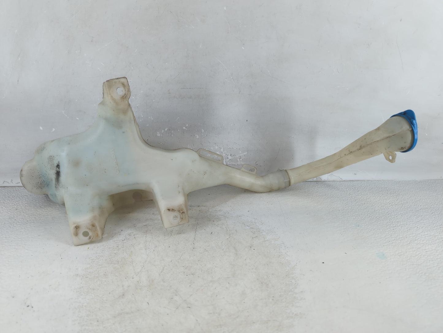 2006-2011 Honda Civic Windshield Washer Fluid Reservoir Bottle Oem - Oemusedautoparts1.com