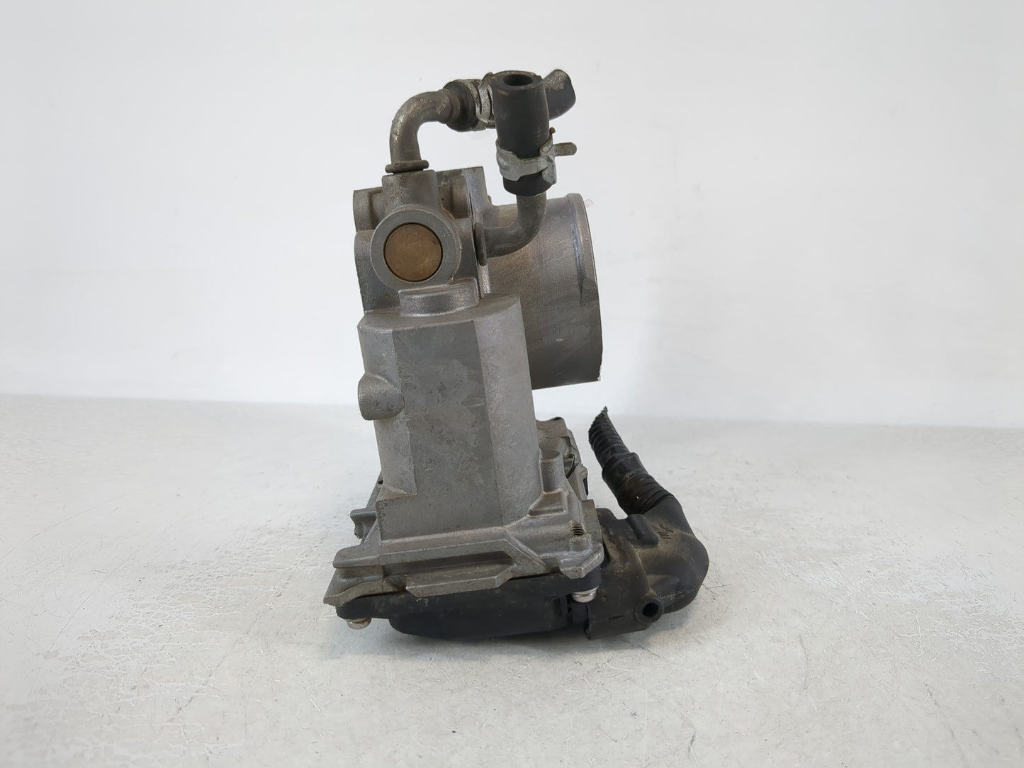 2006-2011 Honda Civic Throttle Body Fits Fits 2006 2007 2008 2009 2010 2011 OEM Used Auto Parts - Oemusedautoparts1.com