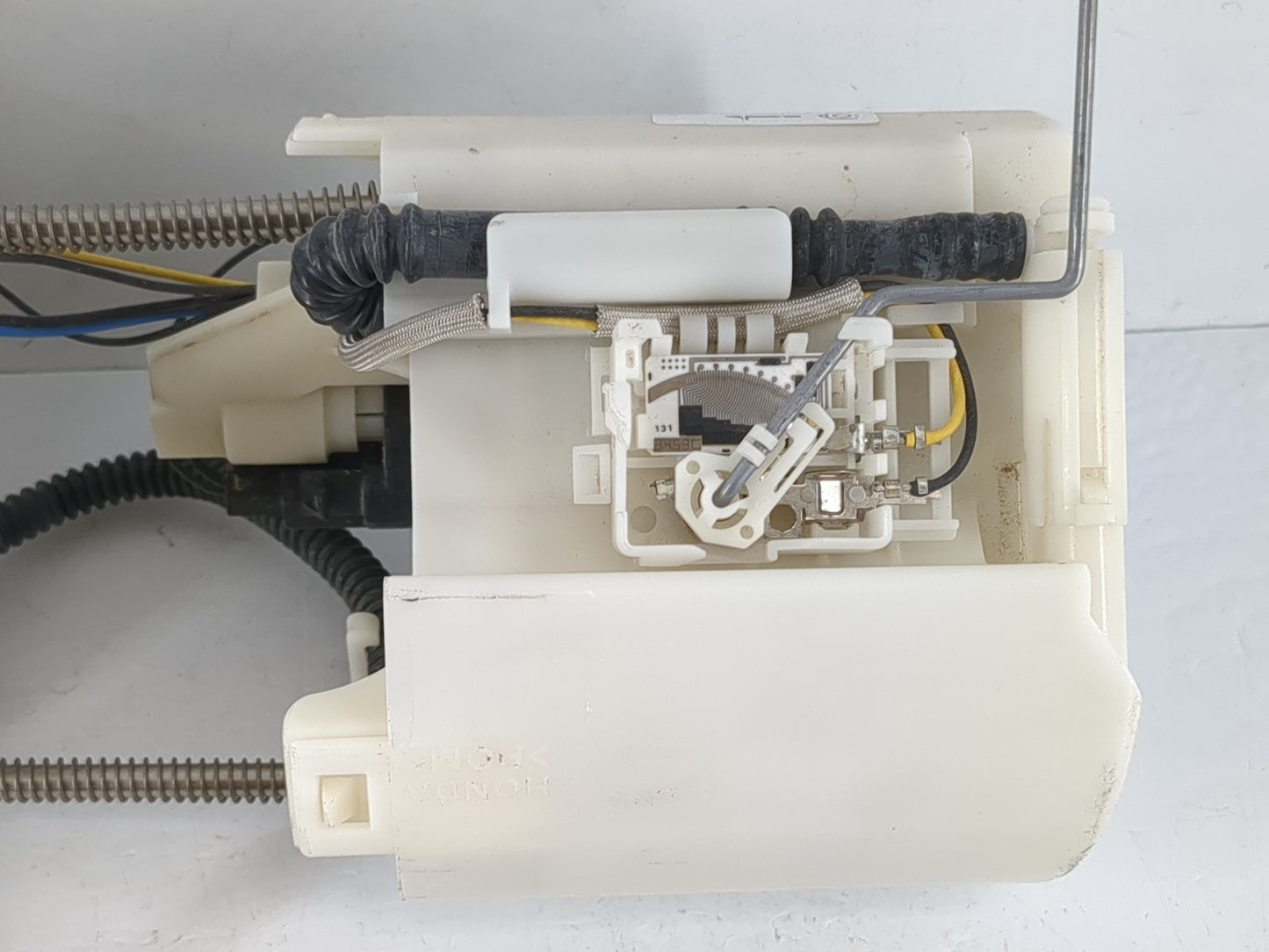 2006-2011 Honda Civic Electrical Gas Fuel Pump Assembly - Oemusedautoparts1.com