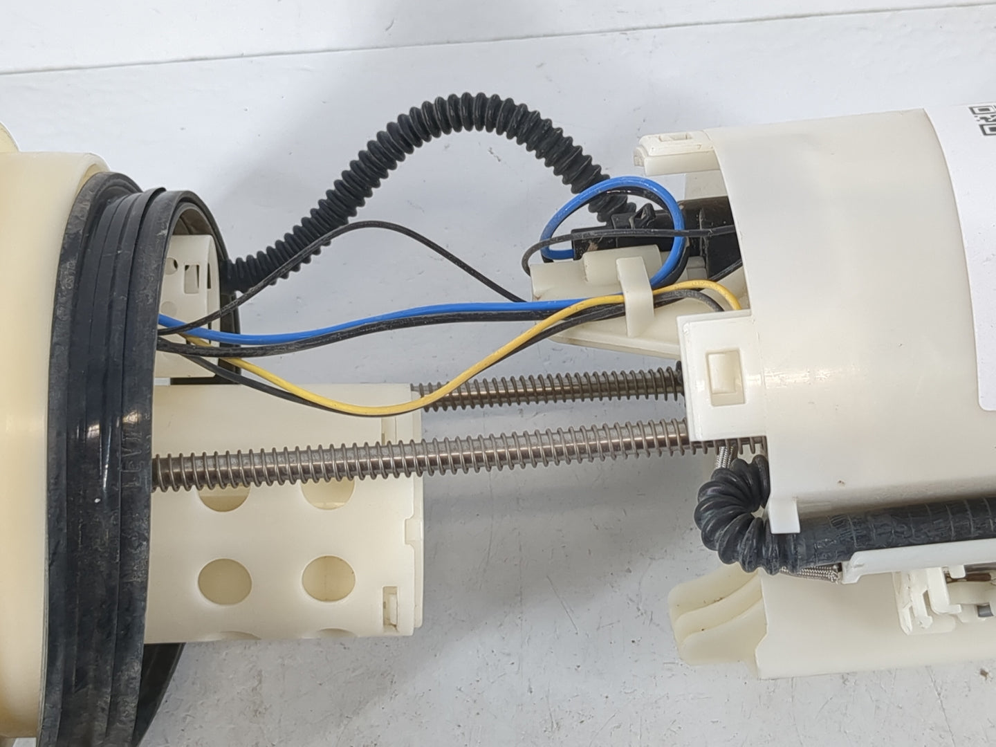 2006-2011 Honda Civic Electrical Gas Fuel Pump Assembly - Oemusedautoparts1.com