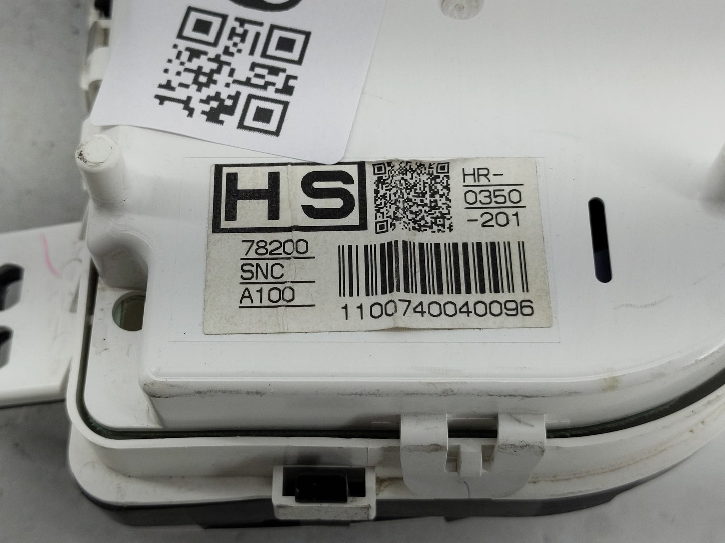 2006-2011 Honda Civic Instrument Cluster Speedometer Gauges P/N:HR-0350-201 Fits Fits 2006 2007 2008 2009 2010 2011 OEM Used