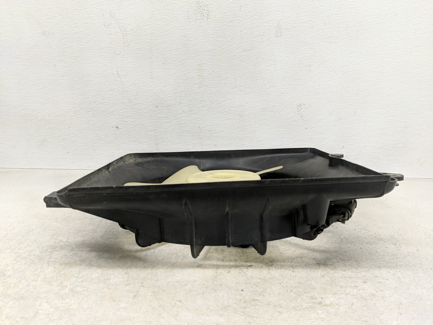 2006-2011 Honda Civic Electric Radiator Cooling Fan Motor Assembly P/N:168000-8040 Fits Fits 2006 2007 2008 2009 2010 2011 O
