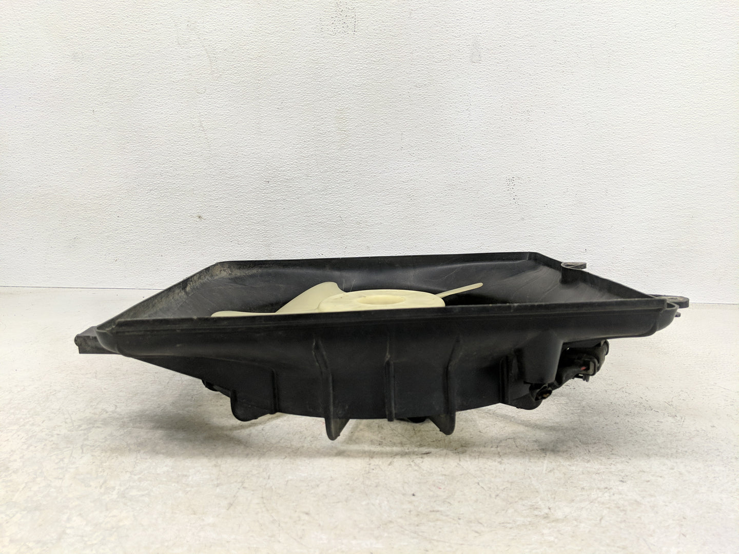 2006-2011 Honda Civic Electric Radiator Cooling Fan Motor Assembly P/N:168000-8040 Fits Fits 2006 2007 2008 2009 2010 2011 O