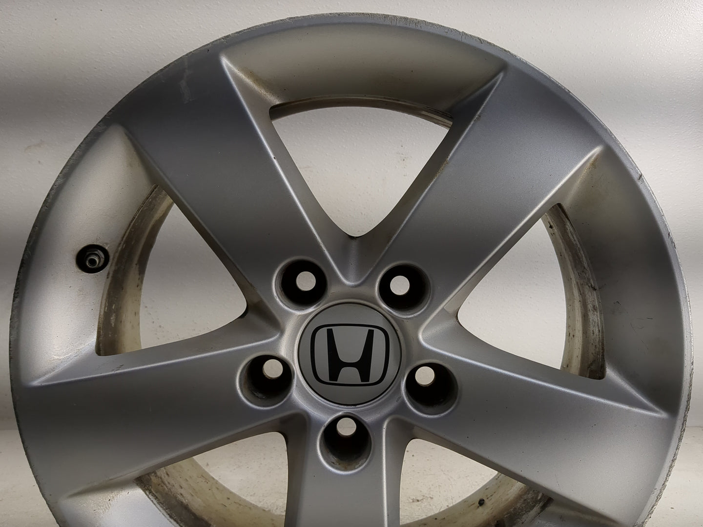 2008-2011 Honda Civic Oem Wheel Rim - Oemusedautoparts1.com
