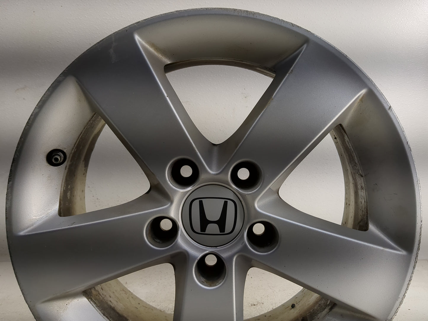2008-2011 Honda Civic Oem Wheel Rim - Oemusedautoparts1.com