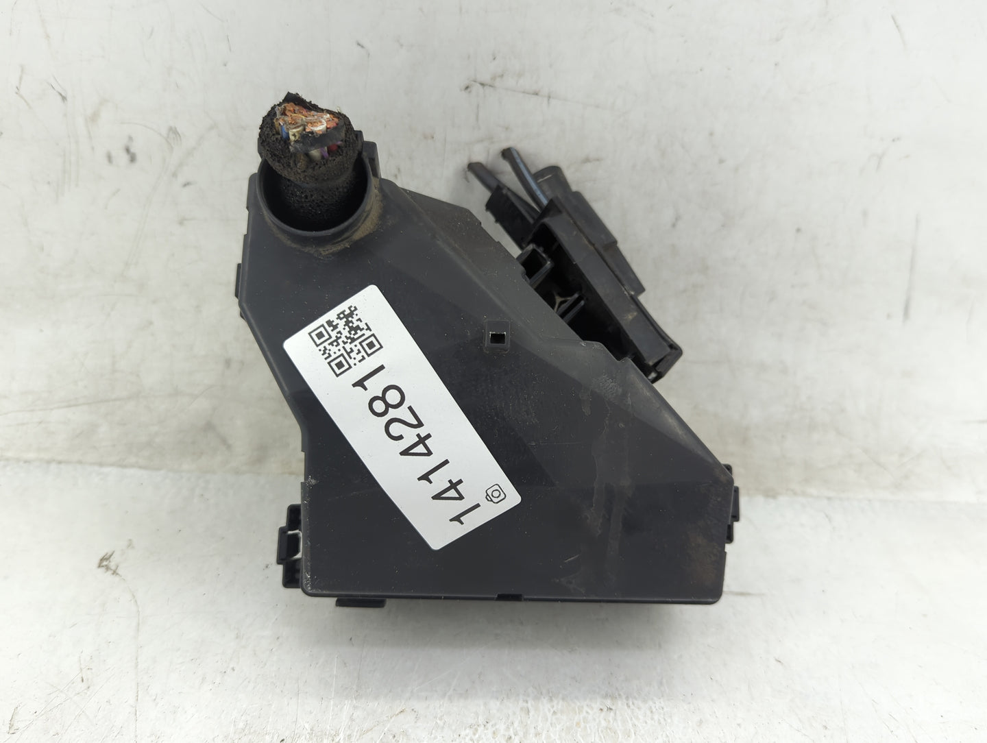 2008-2011 Honda Civic Fusebox Fuse Box Panel Relay Module Fits Fits 2008 2009 2010 2011 OEM Used Auto Parts - Oemusedautopar
