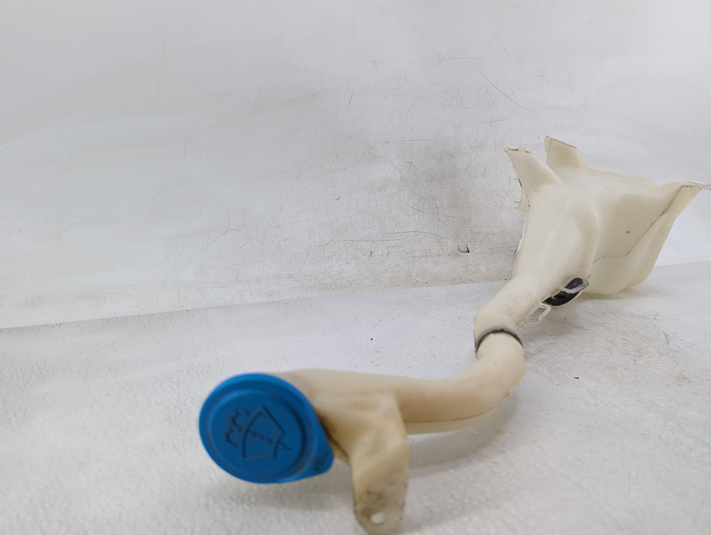 2006-2011 Honda Civic Windshield Washer Fluid Reservoir Bottle Oem - Oemusedautoparts1.com