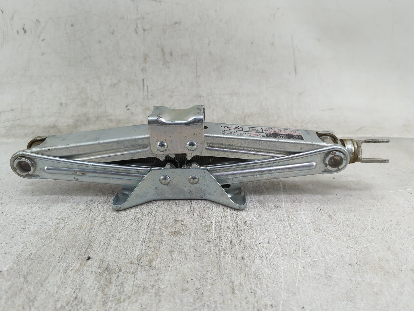 2008 Honda Civic Spare Scissor Car Jack 1429236 - Oemusedautoparts1.com