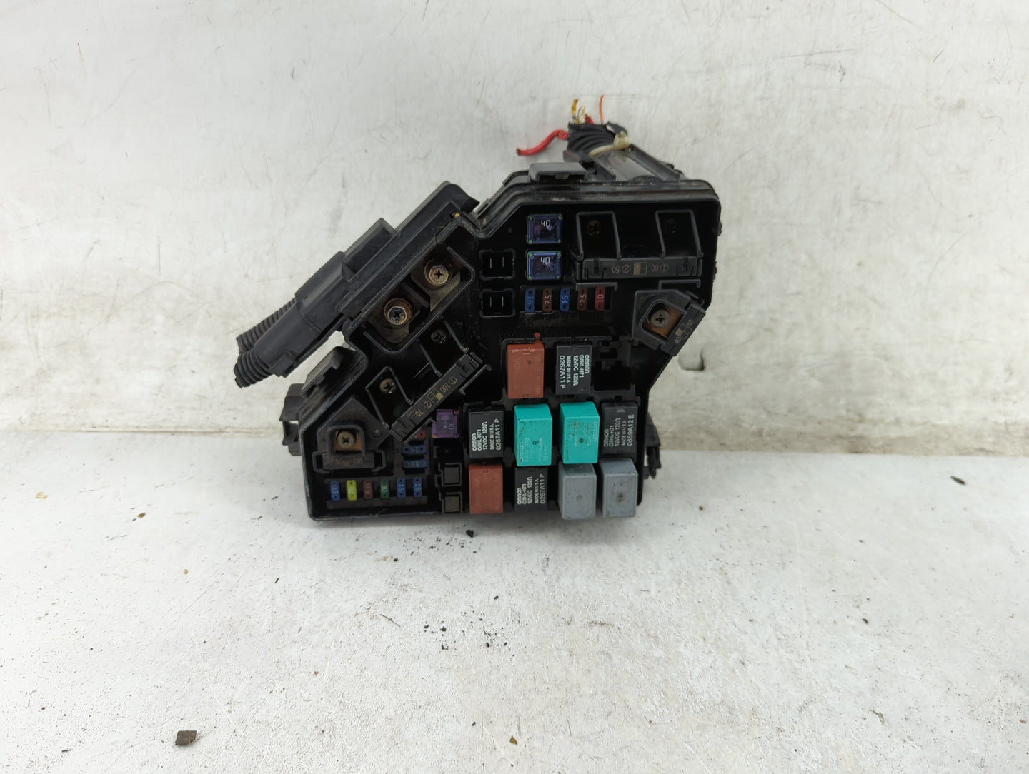 2008 Honda Civic Fusebox Fuse Box Panel Relay Module P/N:SVA-A130 VA27HLJCU Fits OEM Used Auto Parts - Oemusedautoparts1.com