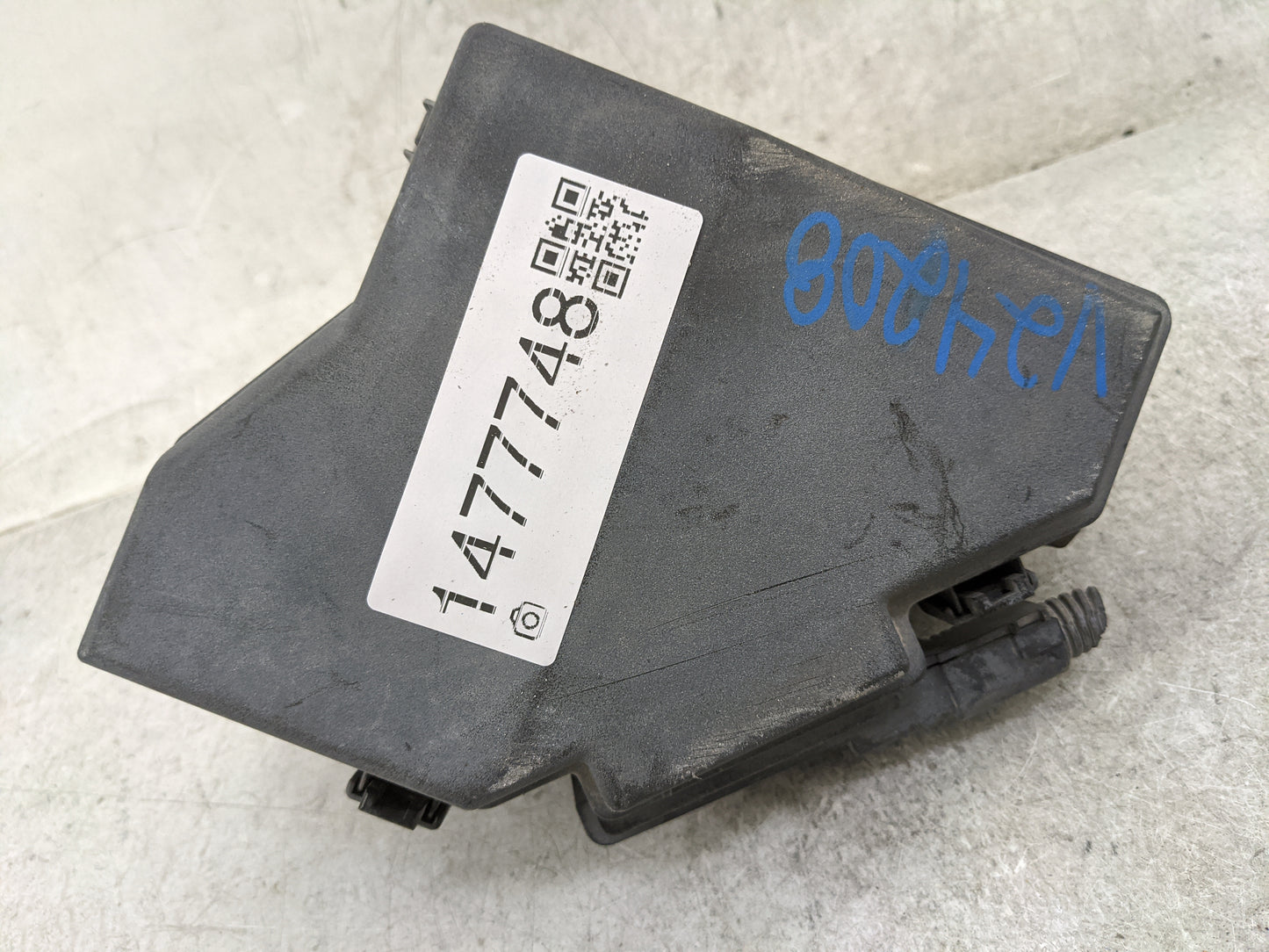 2008-2011 Honda Civic Fusebox Fuse Box Panel Relay Module P/N:SVA-A030 Fits Fits 2008 2009 2010 2011 OEM Used Auto Parts - O
