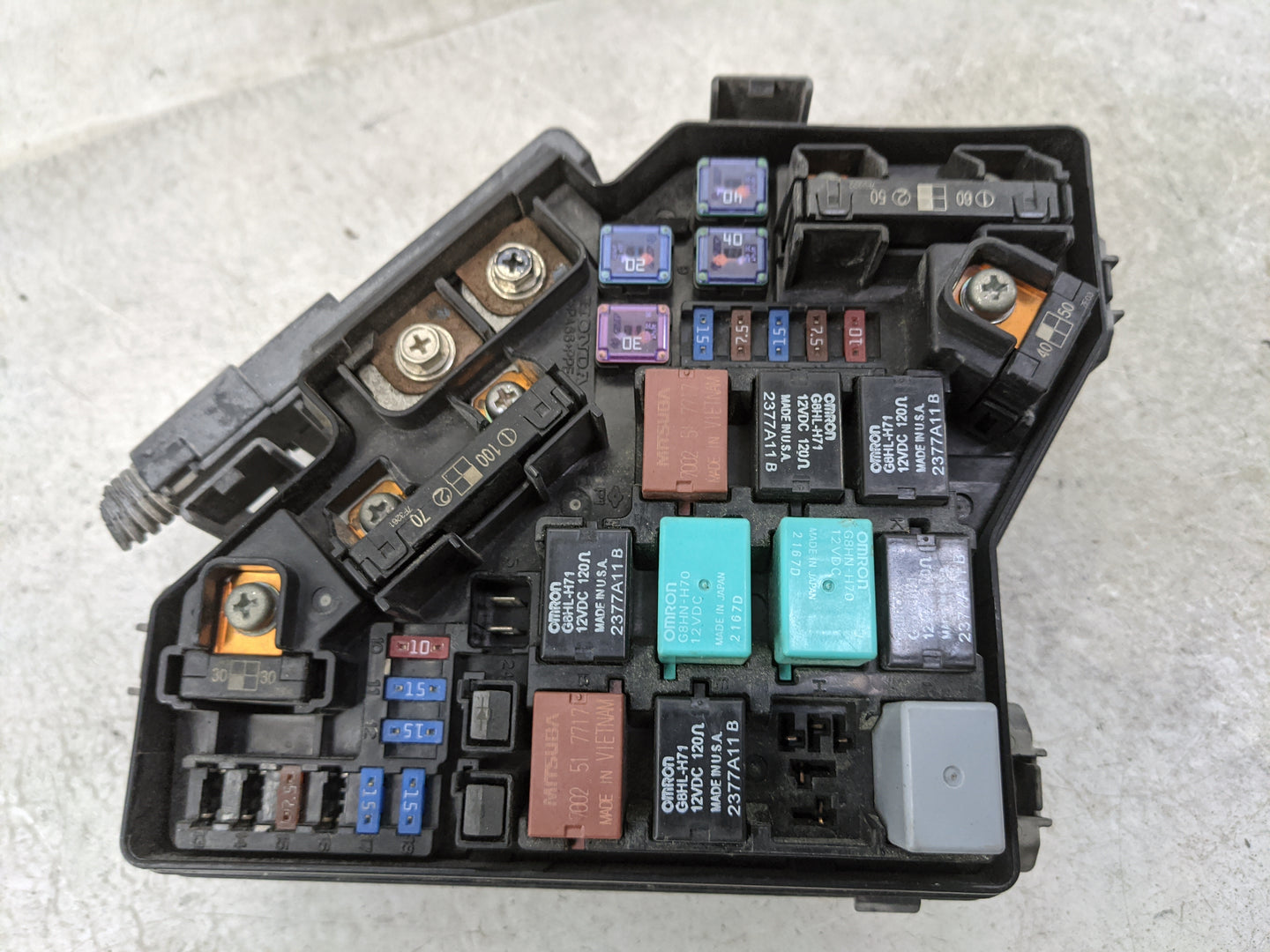 2008-2011 Honda Civic Fusebox Fuse Box Panel Relay Module P/N:SVA-A030 Fits Fits 2008 2009 2010 2011 OEM Used Auto Parts - O