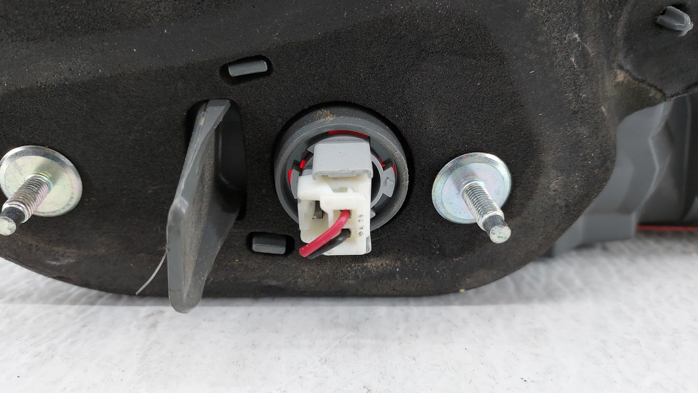 2006-2011 Honda Civic Tail Light Assembly Passenger Right OEM Fits Fits 2006 2007 2008 2009 2010 2011 OEM Used Auto Parts - 