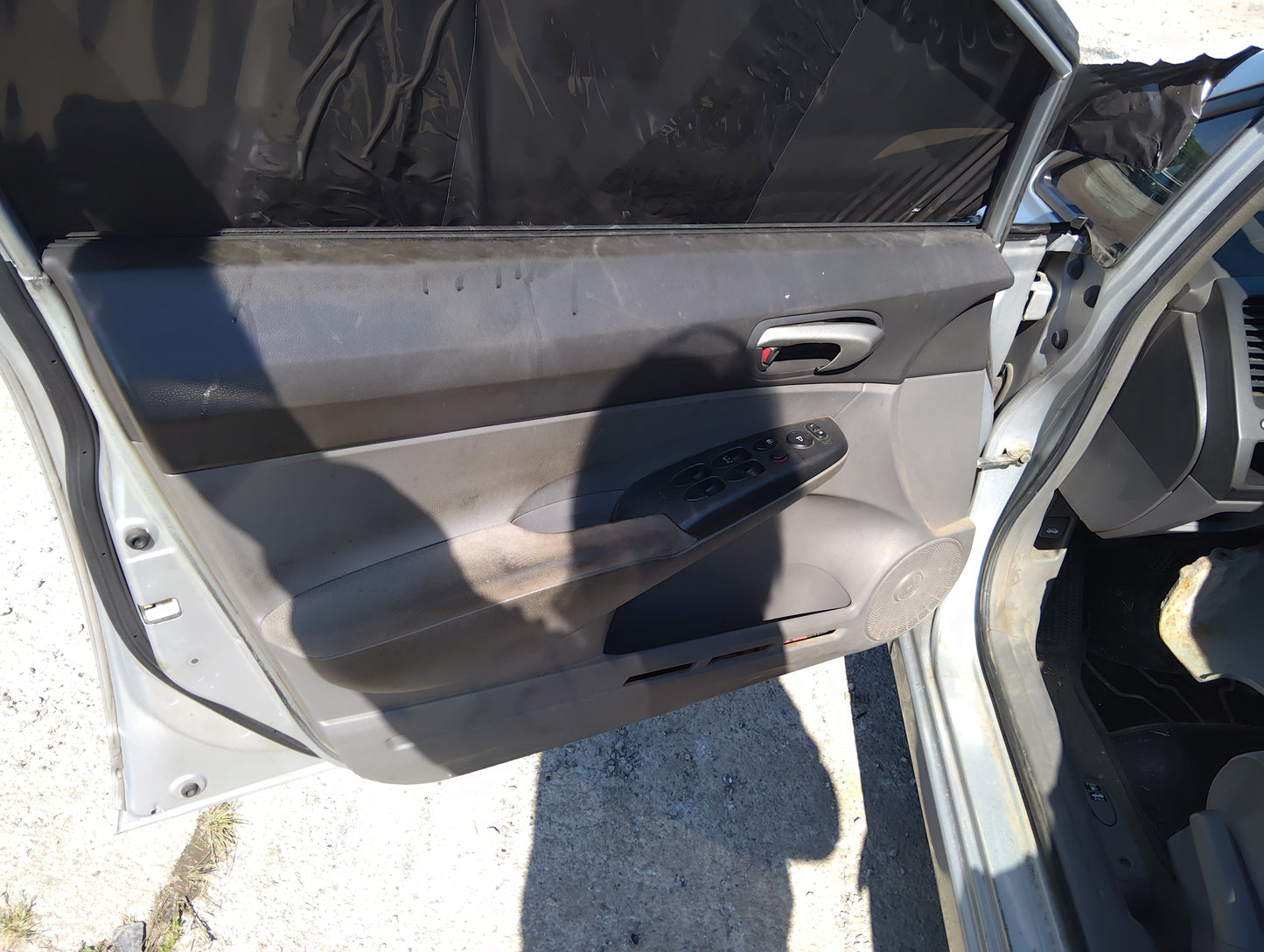 2008 Honda Civic Front Left Driver Interior Door Panel Trim 5039951 - Oemusedautoparts1.com