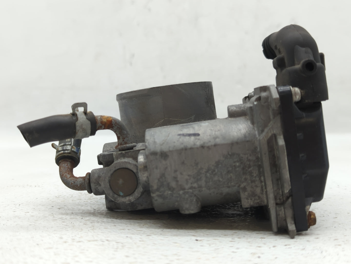 2006-2011 Honda Civic Throttle Body P/N:GMA4A Fits Fits 2006 2007 2008 2009 2010 2011 OEM Used Auto Parts - Oemusedautoparts