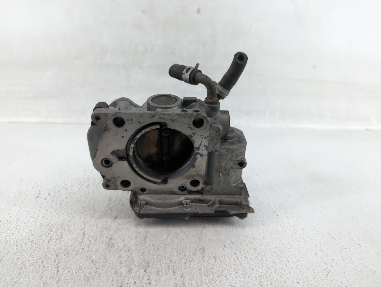 2006-2011 Honda Civic Throttle Body P/N:GMA4A Fits Fits 2006 2007 2008 2009 2010 2011 OEM Used Auto Parts - Oemusedautoparts