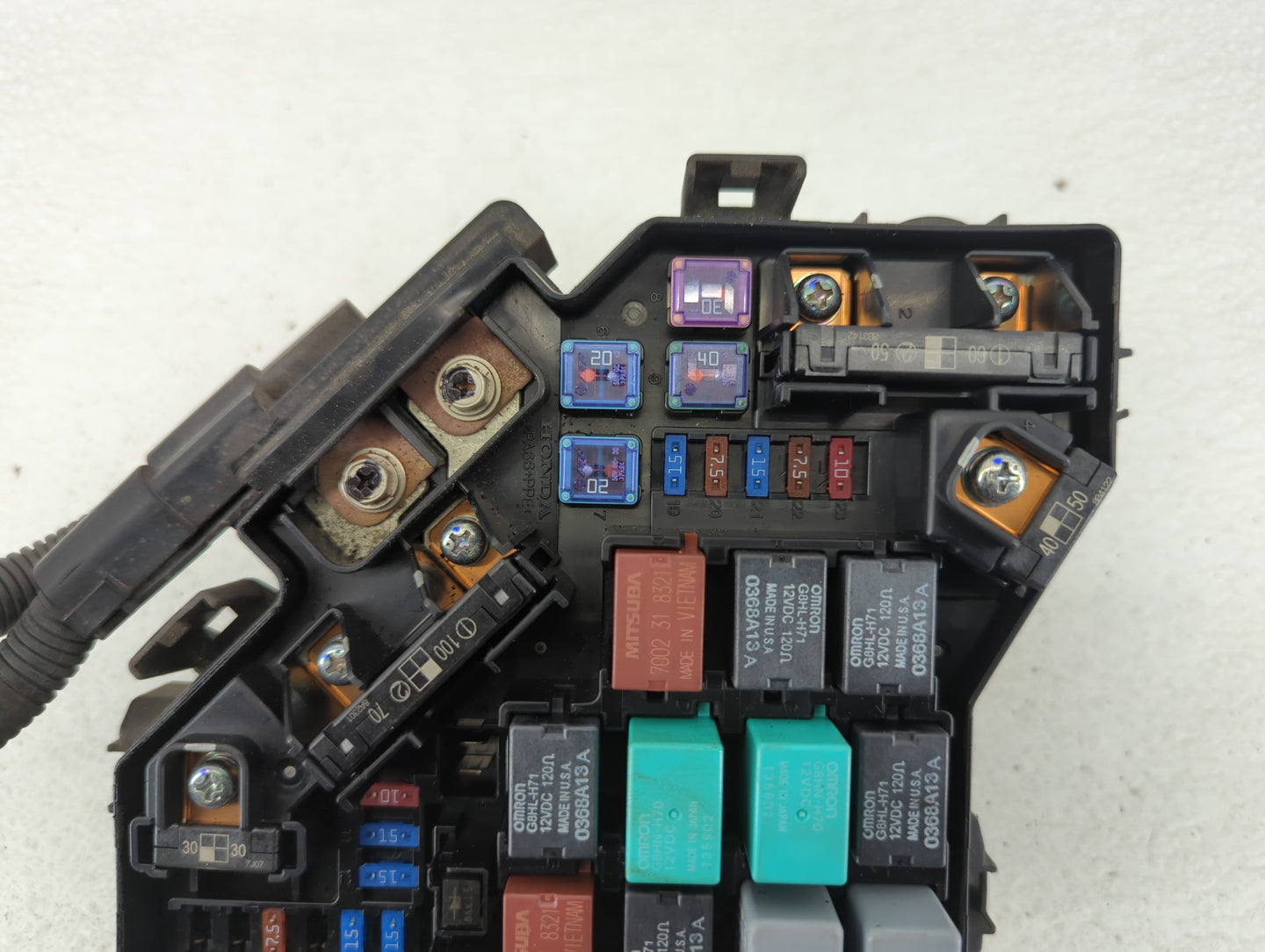 2008-2011 Honda Civic Fusebox Fuse Box Panel Relay Module P/N:SNA-C122 Fits Fits 2008 2009 2010 2011 OEM Used Auto Parts - O