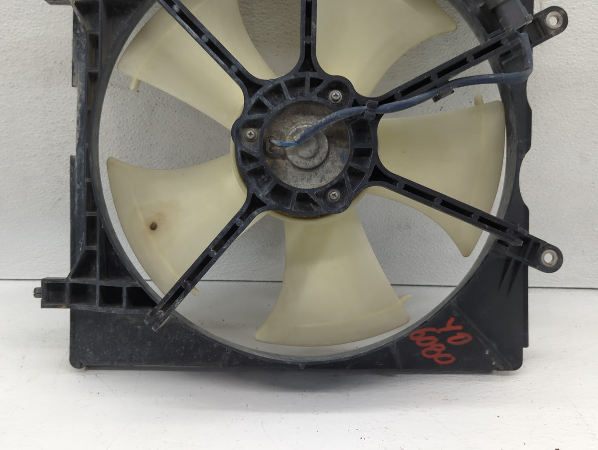 2006-2011 Honda Civic Left Radiator Fan Motor Assembly Cream 617180 - Oemusedautoparts1.com