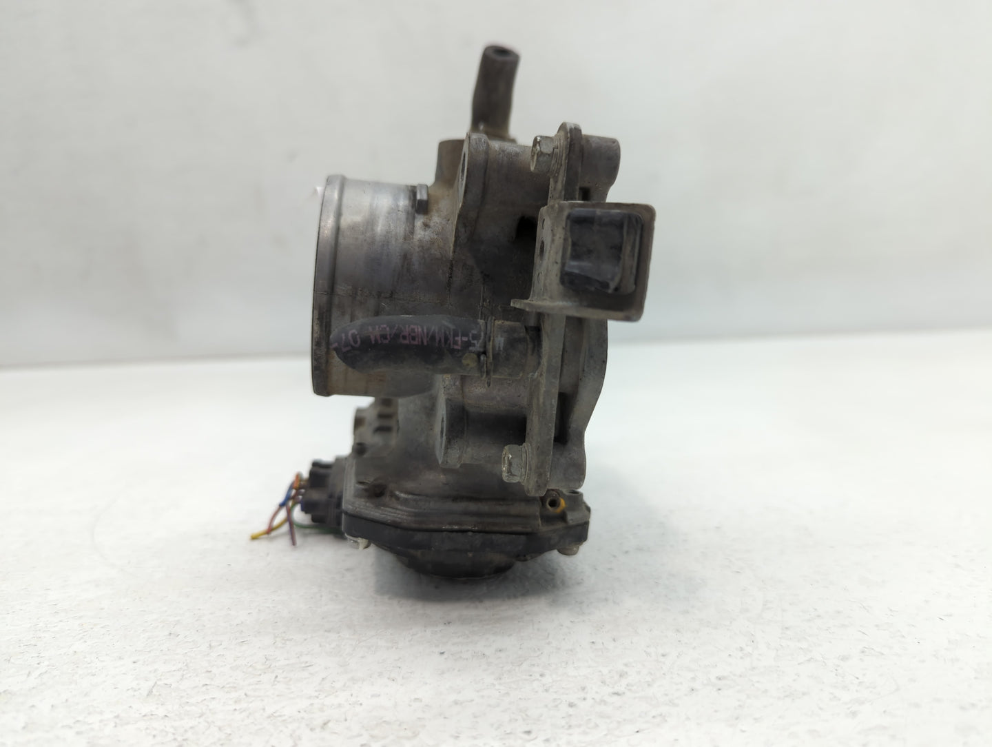 2006-2011 Honda Civic Throttle Body P/N:GMA8A 71015 Fits Fits 2006 2007 2008 2009 2010 2011 OEM Used Auto Parts - Oemusedaut