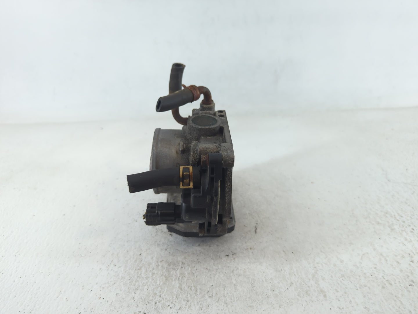 2006-2011 Honda Civic Throttle Body Fits Fits 2006 2007 2008 2009 2010 2011 OEM Used Auto Parts - Oemusedautoparts1.com