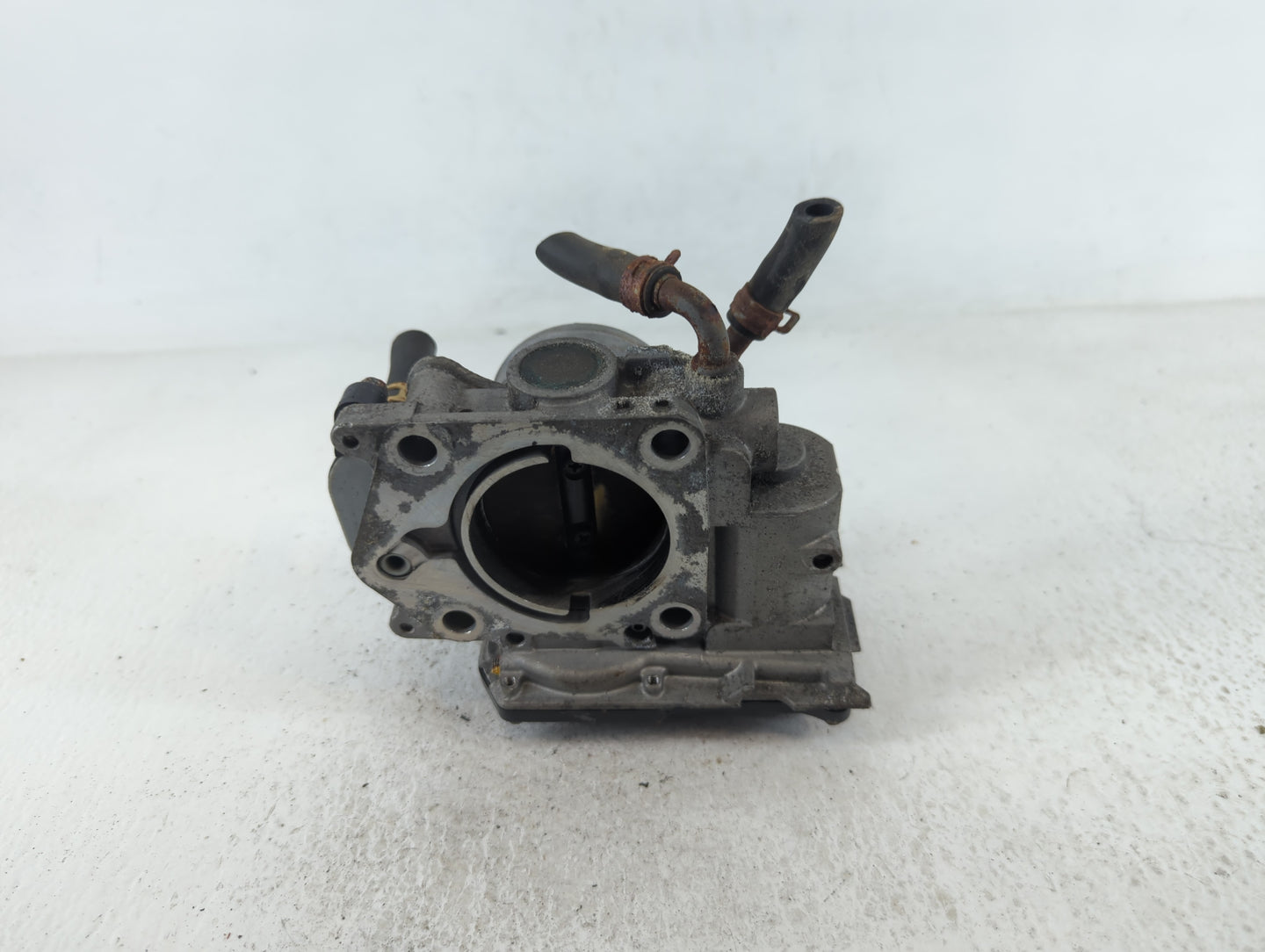2006-2011 Honda Civic Throttle Body Fits Fits 2006 2007 2008 2009 2010 2011 OEM Used Auto Parts - Oemusedautoparts1.com