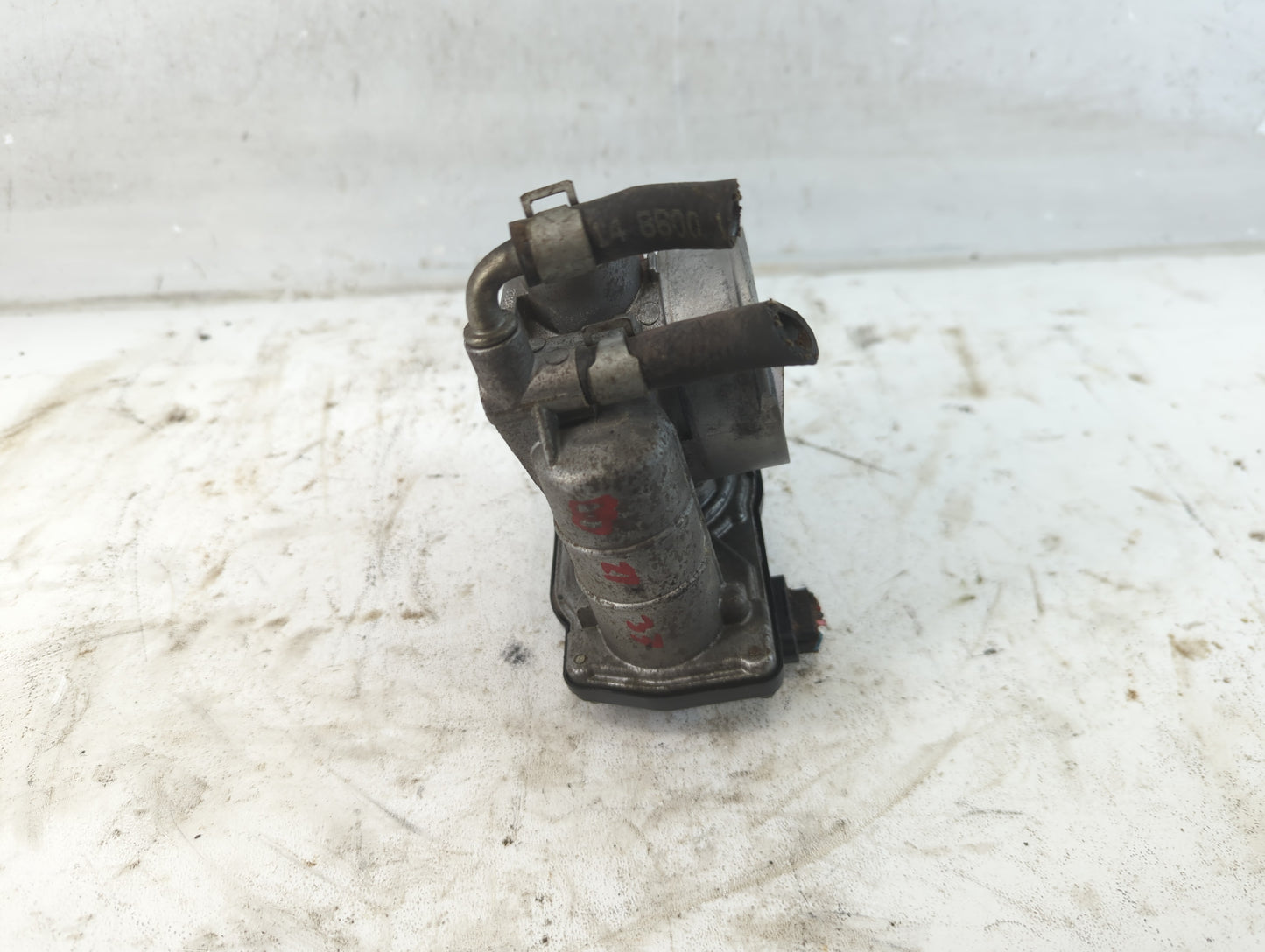 2006-2011 Honda Civic Throttle Body P/N:RME60-15 Fits Fits 2006 2007 2008 2009 2010 2011 OEM Used Auto Parts - Oemusedautopa