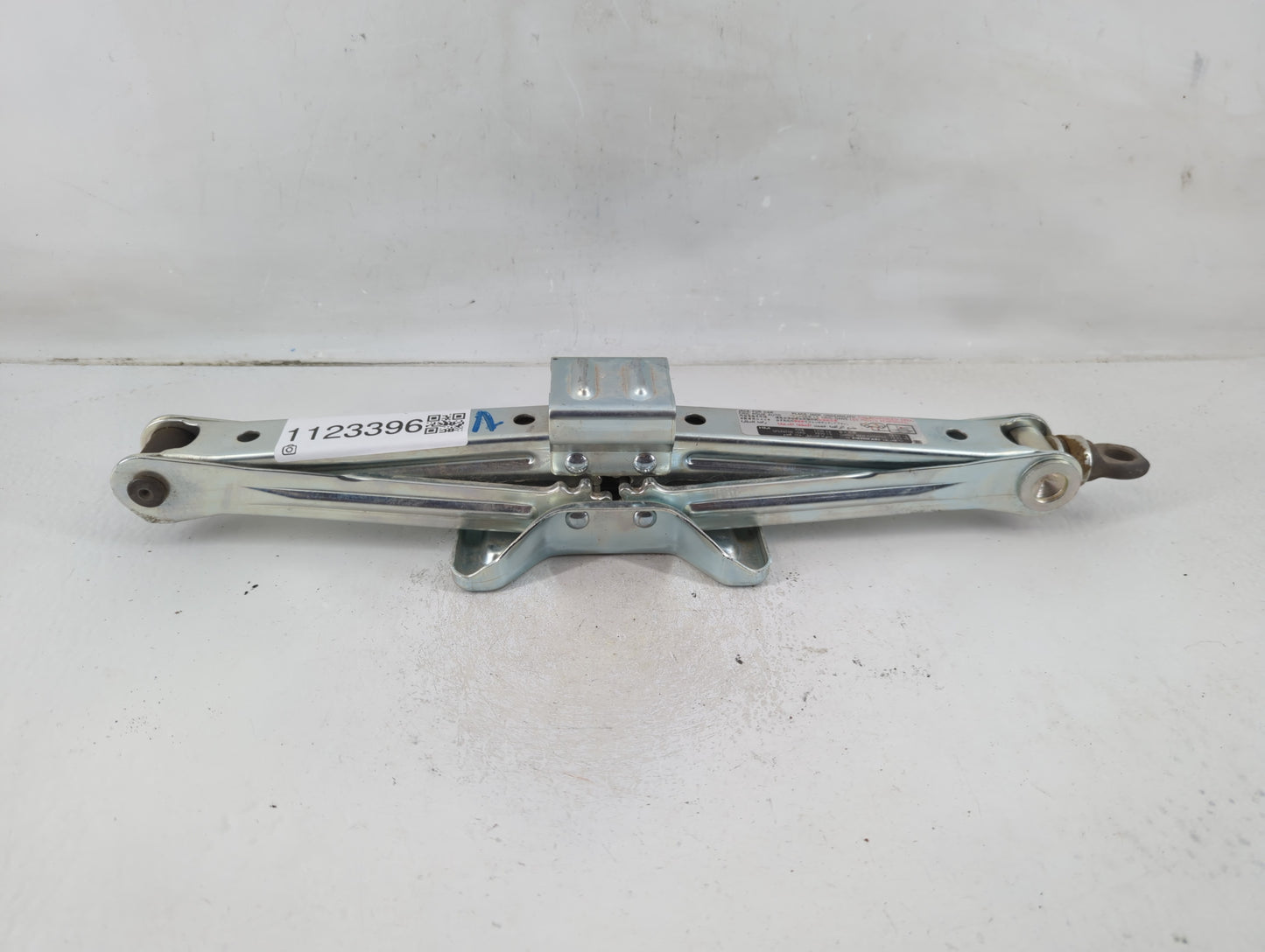 2008 Honda Cr-v Spare Scissor Car Jack 1123396 - Oemusedautoparts1.com