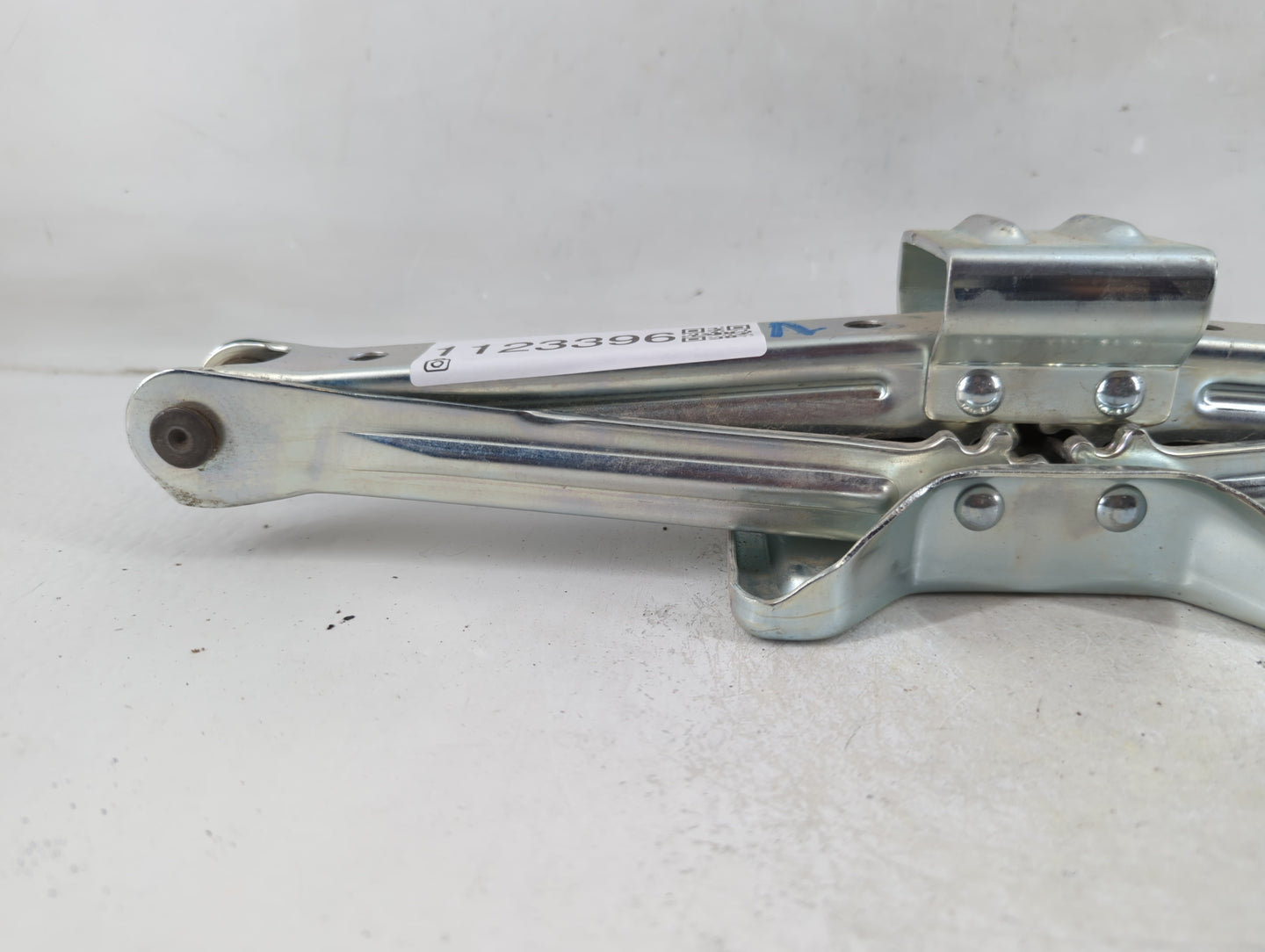 2008 Honda Cr-v Spare Scissor Car Jack - Oemusedautoparts1.com