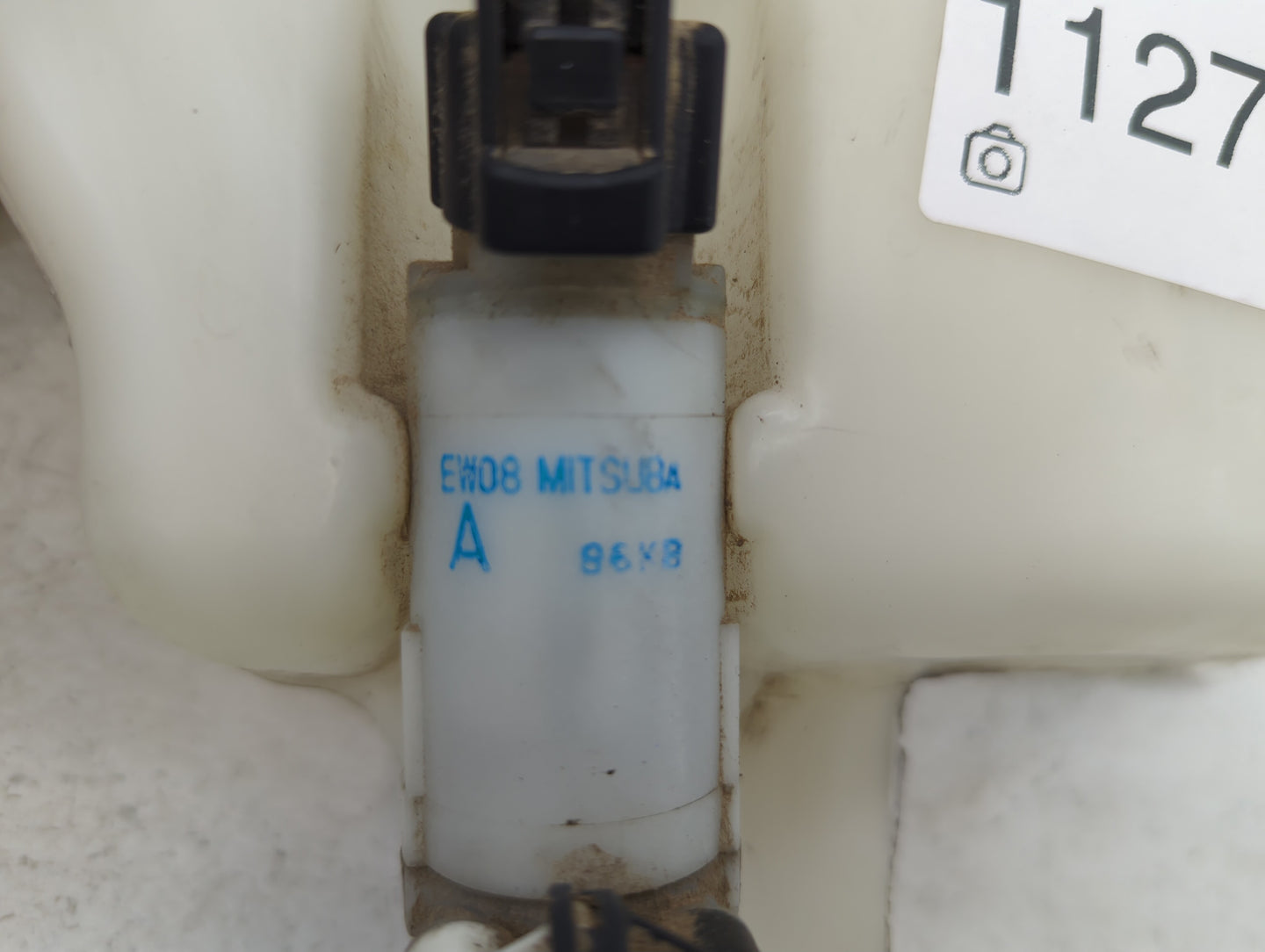 2007-2009 Honda Cr-v Windshield Washer Fluid Reservoir Bottle Oem - Oemusedautoparts1.com