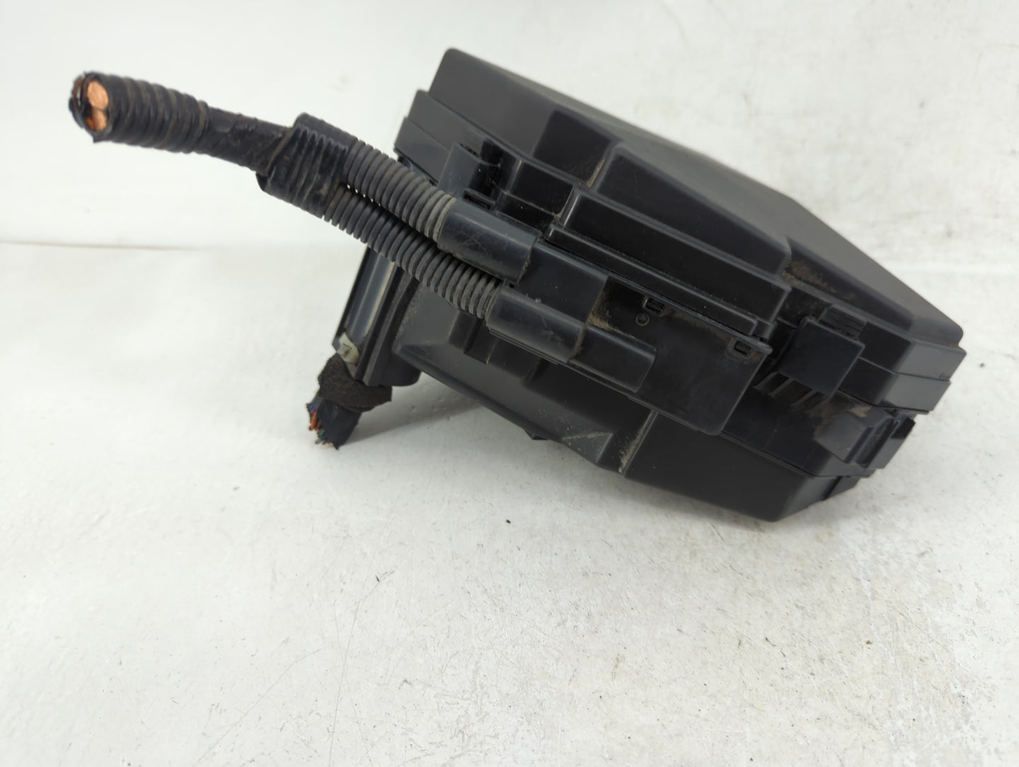2007-2011 Honda Cr-V Fusebox Fuse Box Panel Relay Module Fits Fits 2007 2008 2009 2010 2011 OEM Used Auto Parts - Oemusedaut