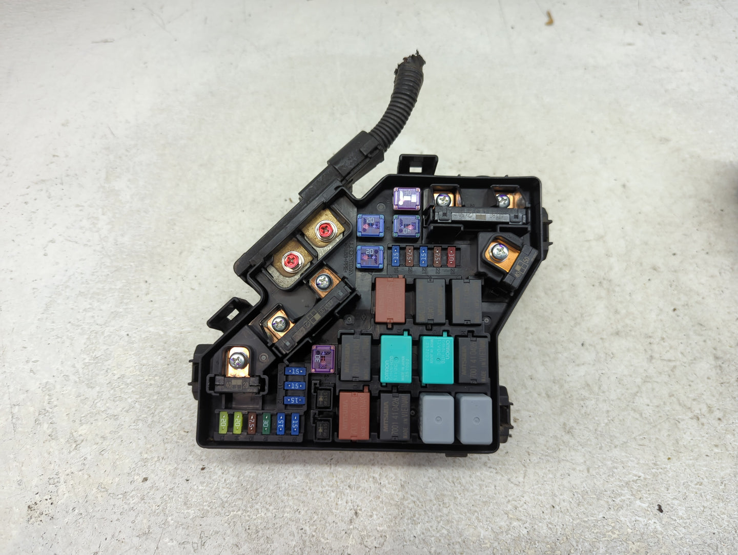 2007-2011 Honda Cr-V Fusebox Fuse Box Panel Relay Module P/N:SWA-0030 Fits Fits 2007 2008 2009 2010 2011 OEM Used Auto Parts
