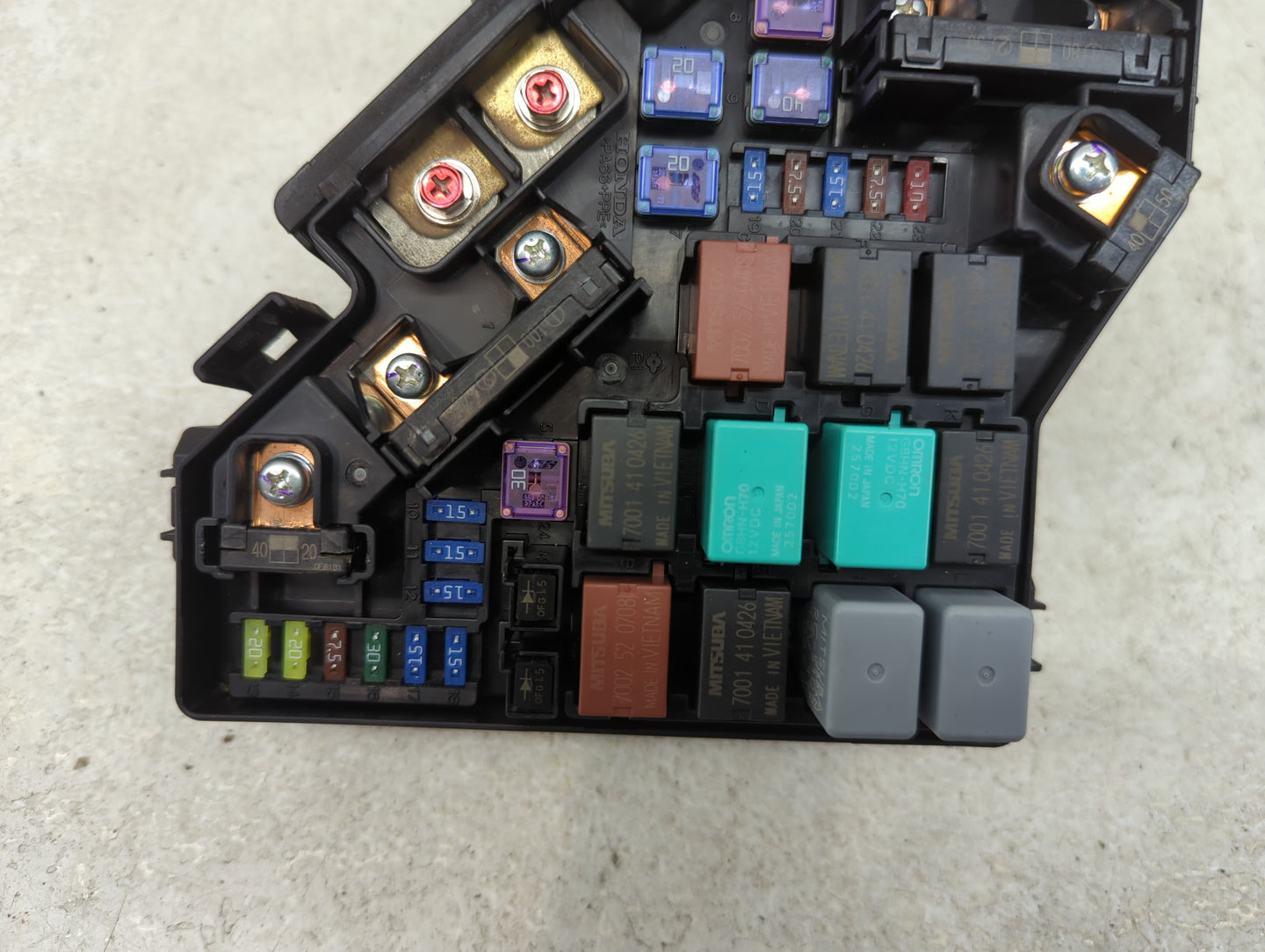 2007-2011 Honda Cr-V Fusebox Fuse Box Panel Relay Module P/N:SWA-0030 Fits Fits 2007 2008 2009 2010 2011 OEM Used Auto Parts