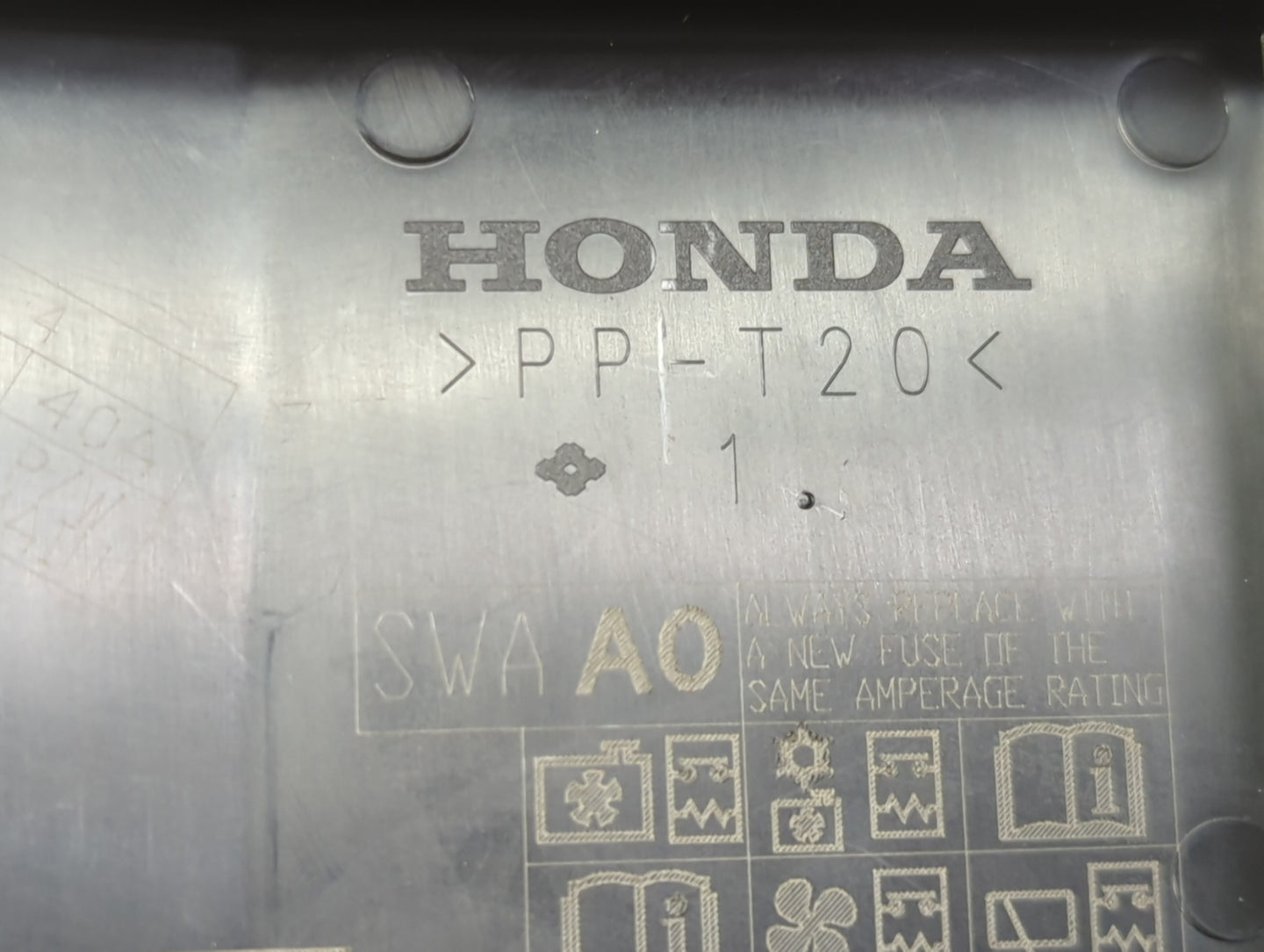 2007-2011 Honda Cr-V Fusebox Fuse Box Panel Relay Module P/N:SWA-0030 Fits Fits 2007 2008 2009 2010 2011 OEM Used Auto Parts