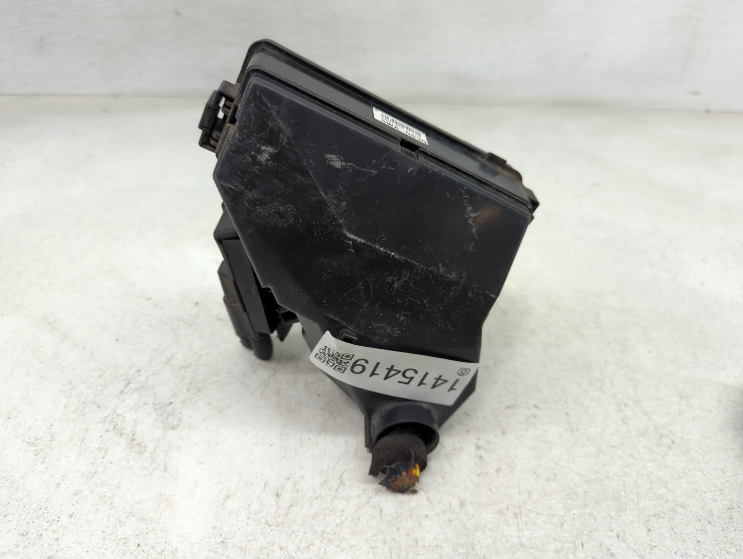 2007-2011 Honda Cr-V Fusebox Fuse Box Panel Relay Module P/N:SWA-0030 Fits Fits 2007 2008 2009 2010 2011 OEM Used Auto Parts