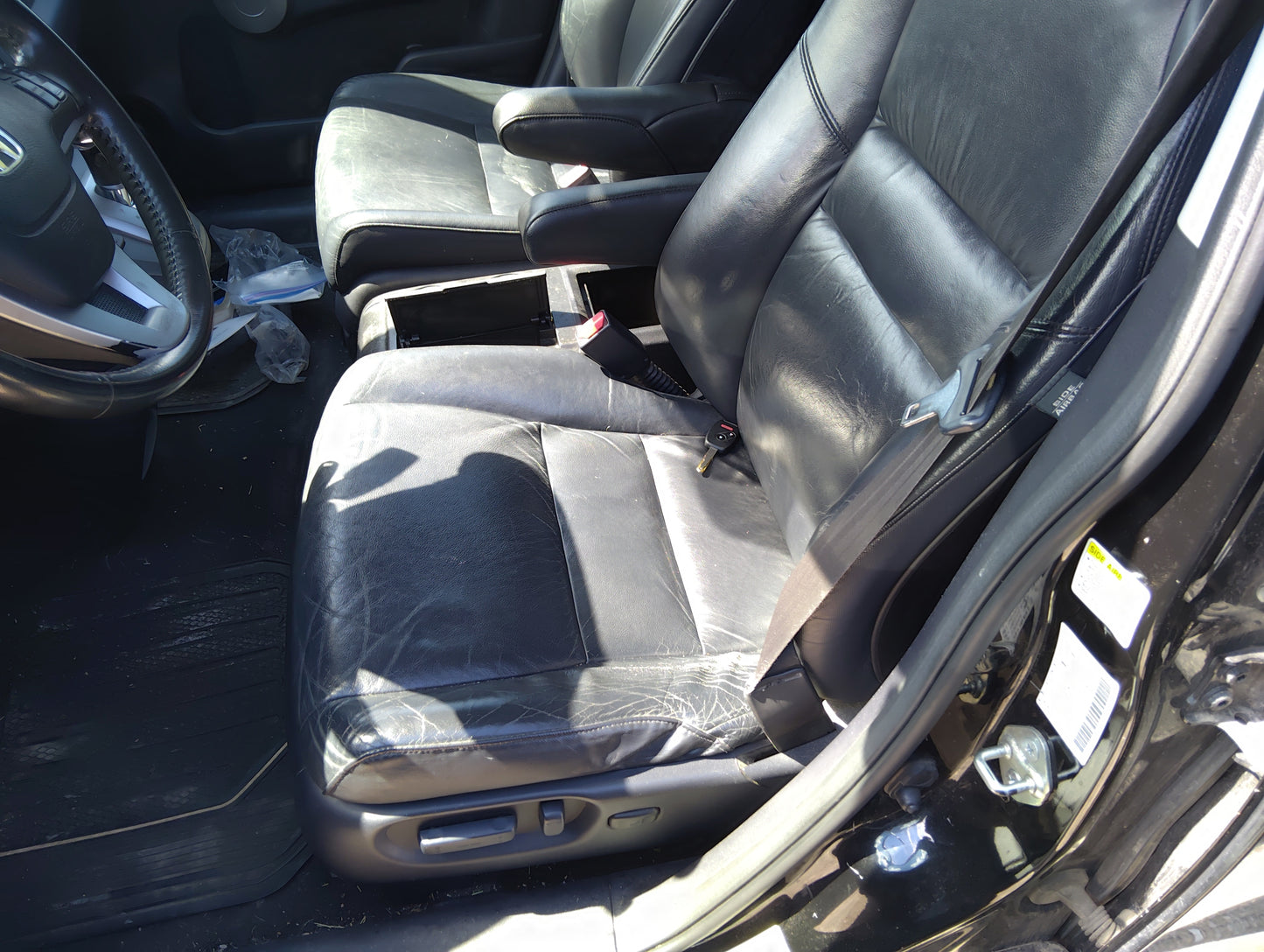 2008 Honda Cr-v Driver Front Seat Oem - Oemusedautoparts1.com